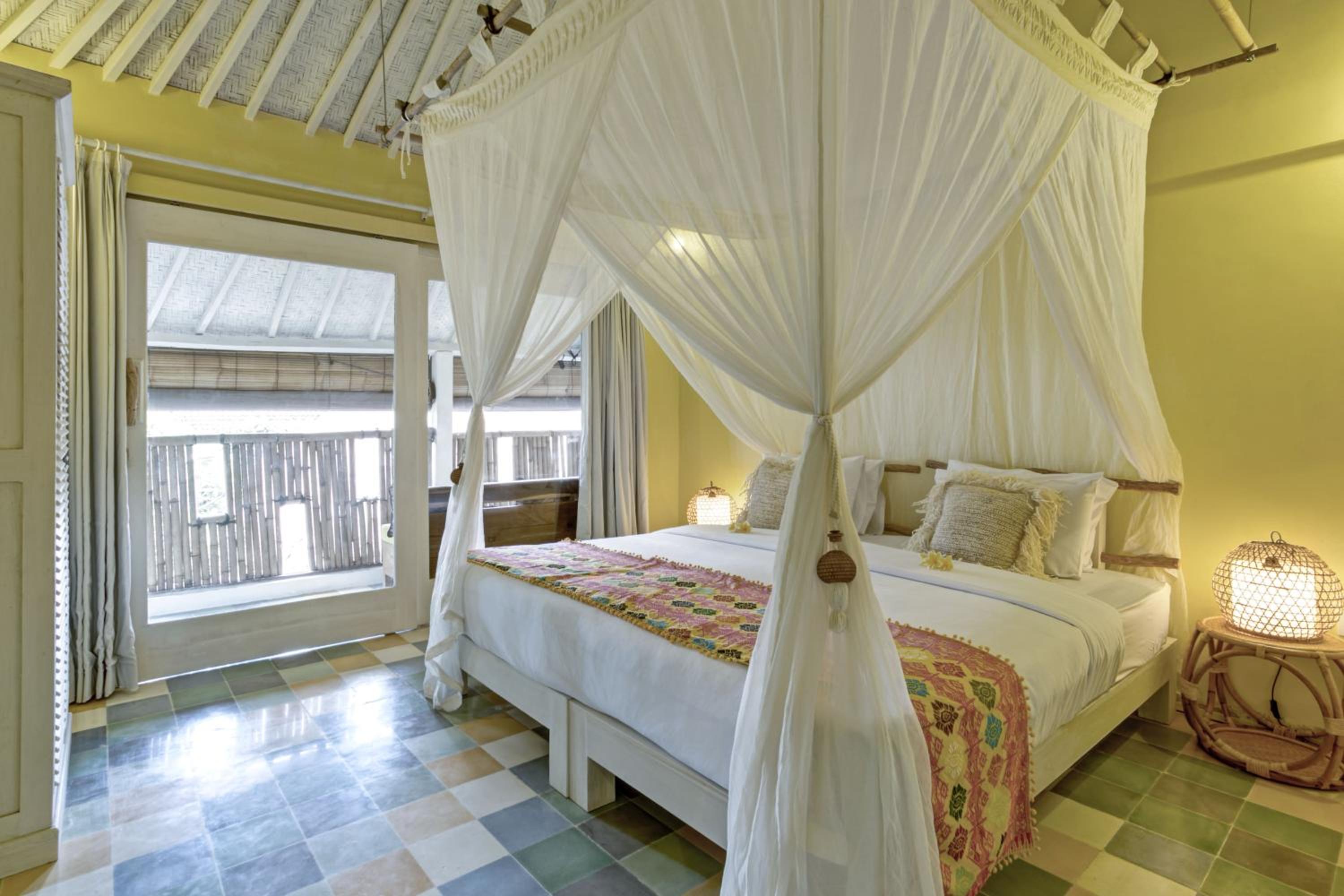 Deluxe Double or Twin Room - Photo 11