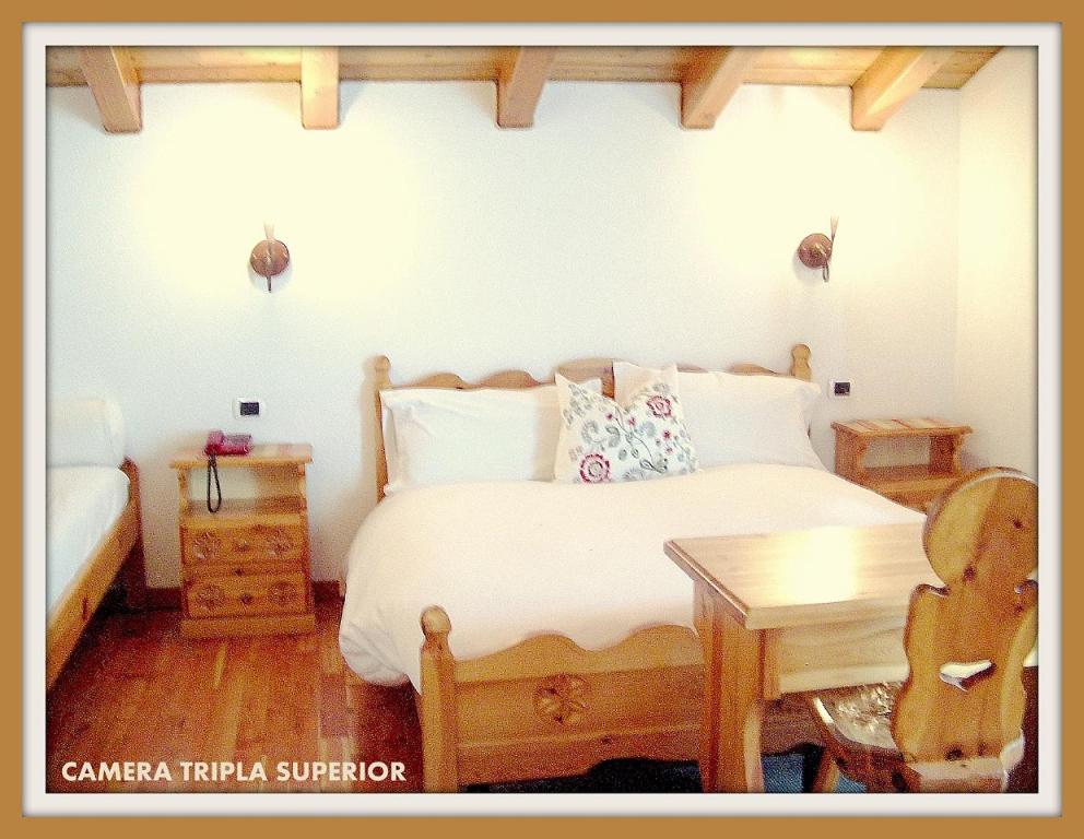 Superior Quadruple Room - Photo 3