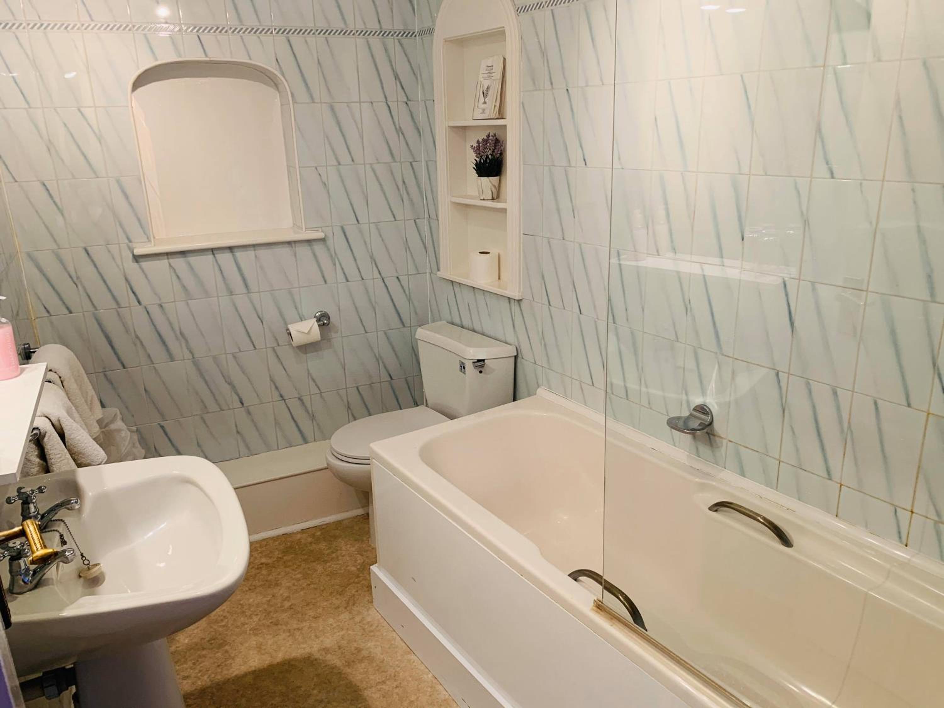 Superior Quadruple Room - Photo 5