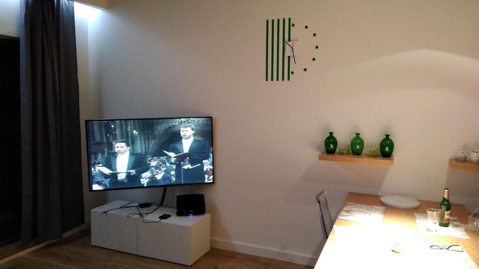 One-Bedroom Apartment - Photo 18
