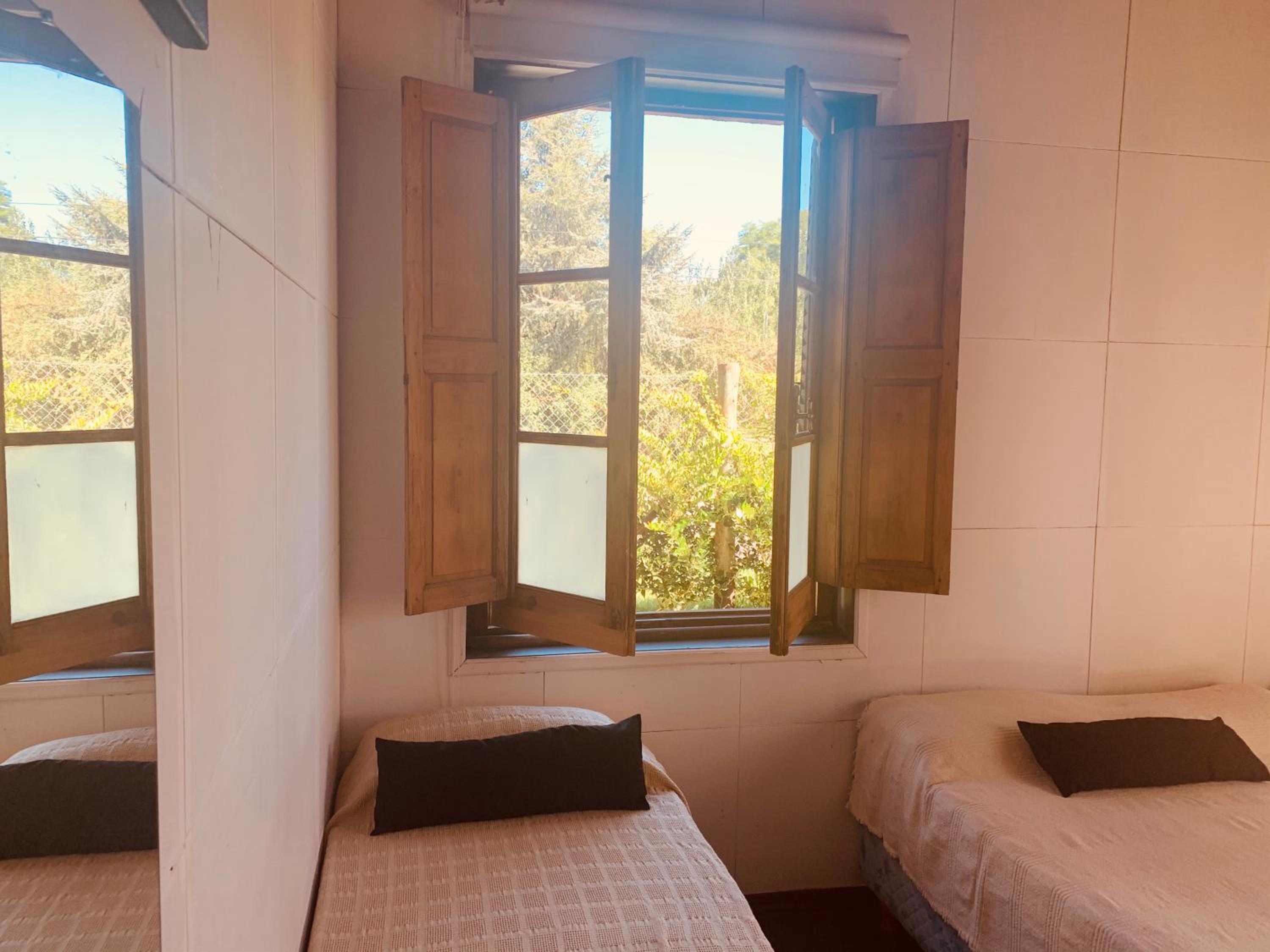 Triple Room with Private Bathroom photo 1