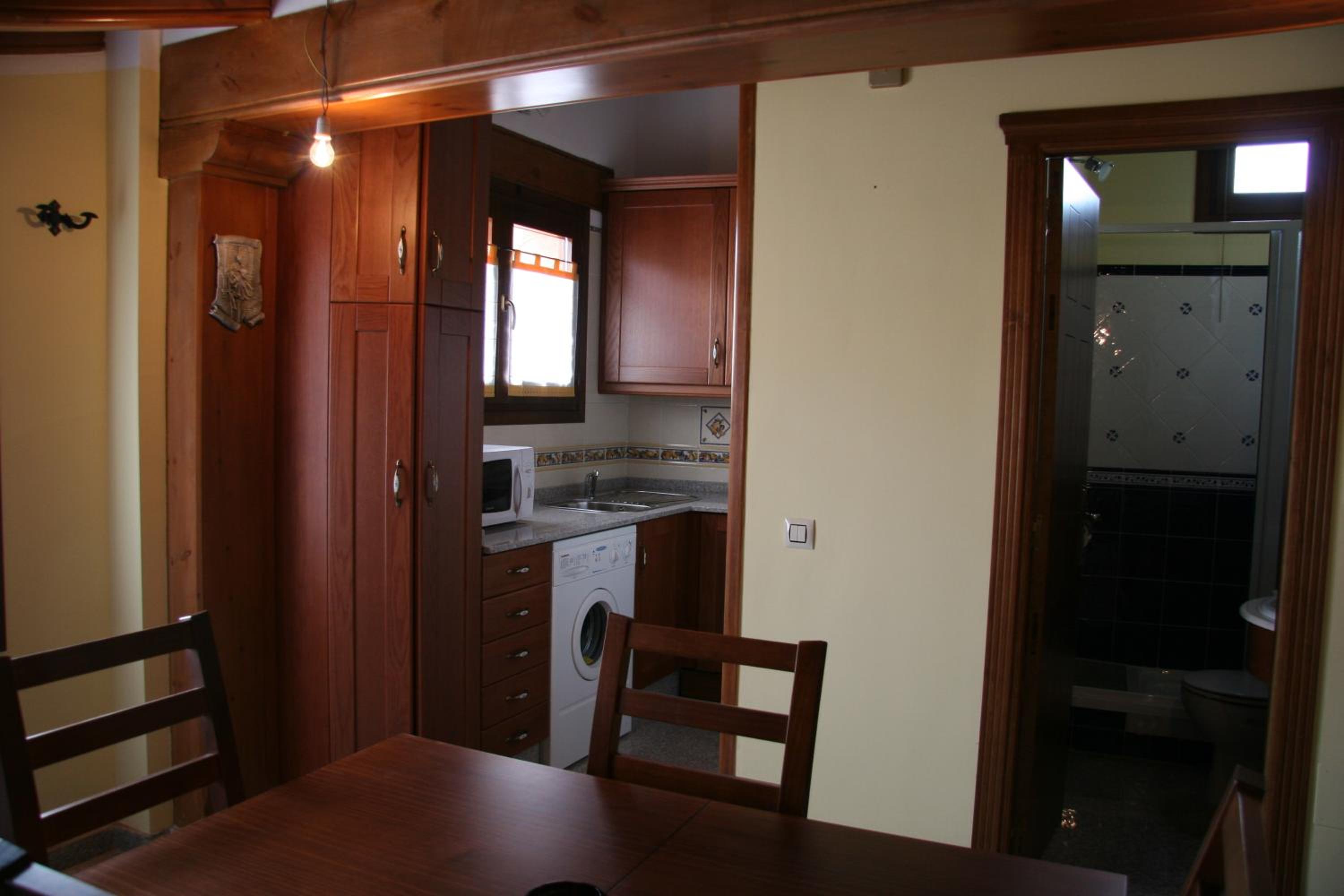 One-Bedroom Apartment photo 2