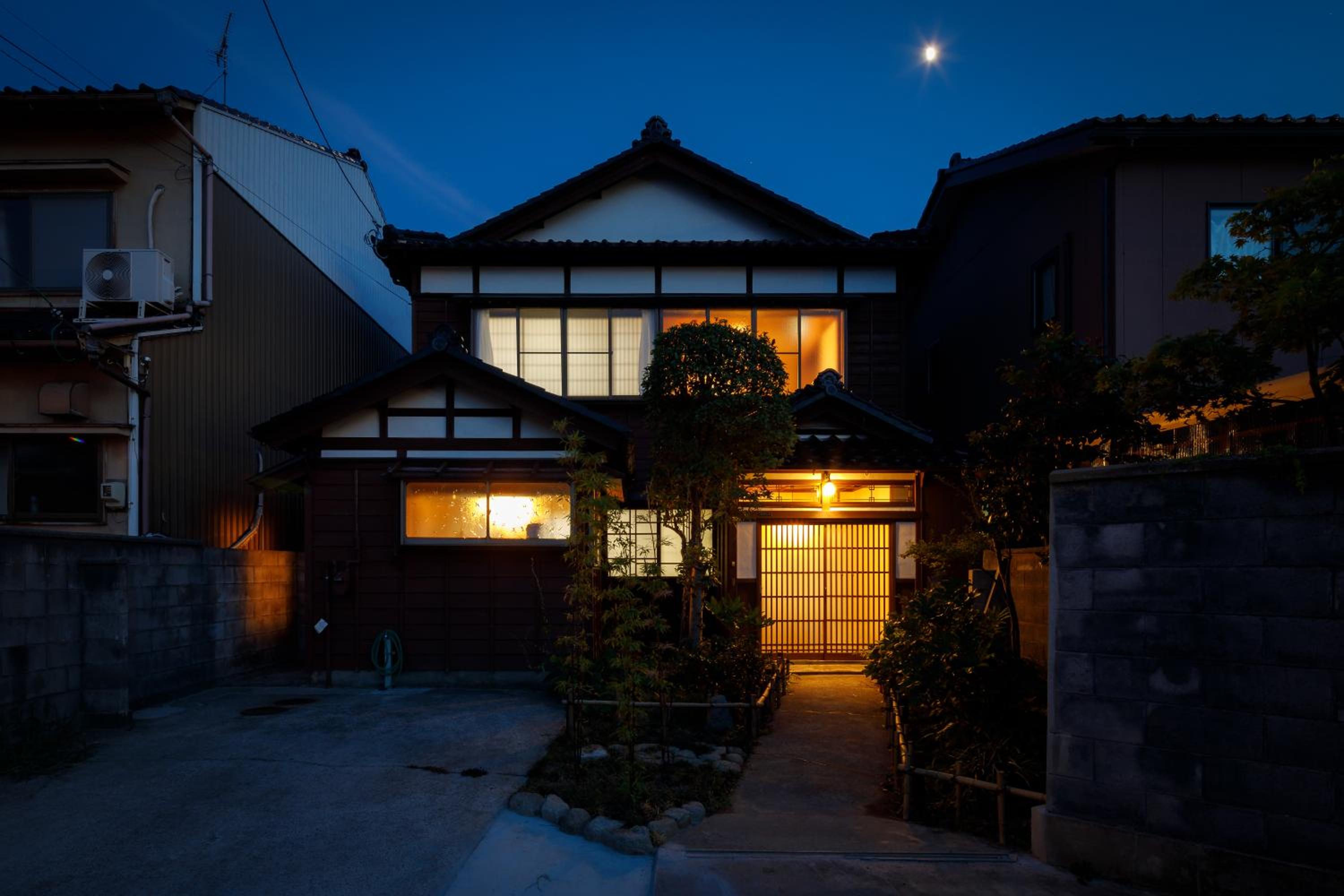 Holiday Home with  Japanese Garden - Photo 17