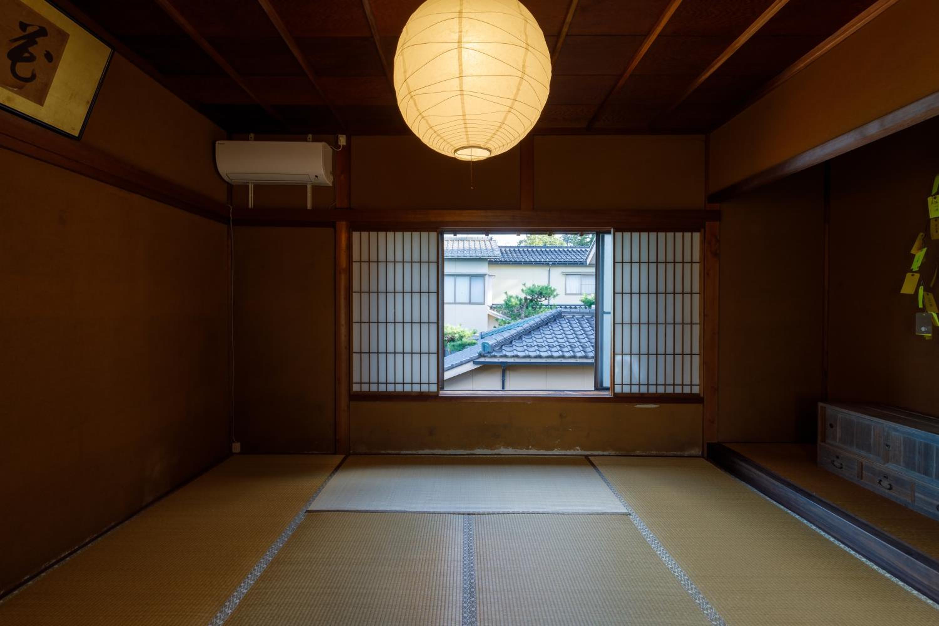 Holiday Home with  Japanese Garden - Photo 6