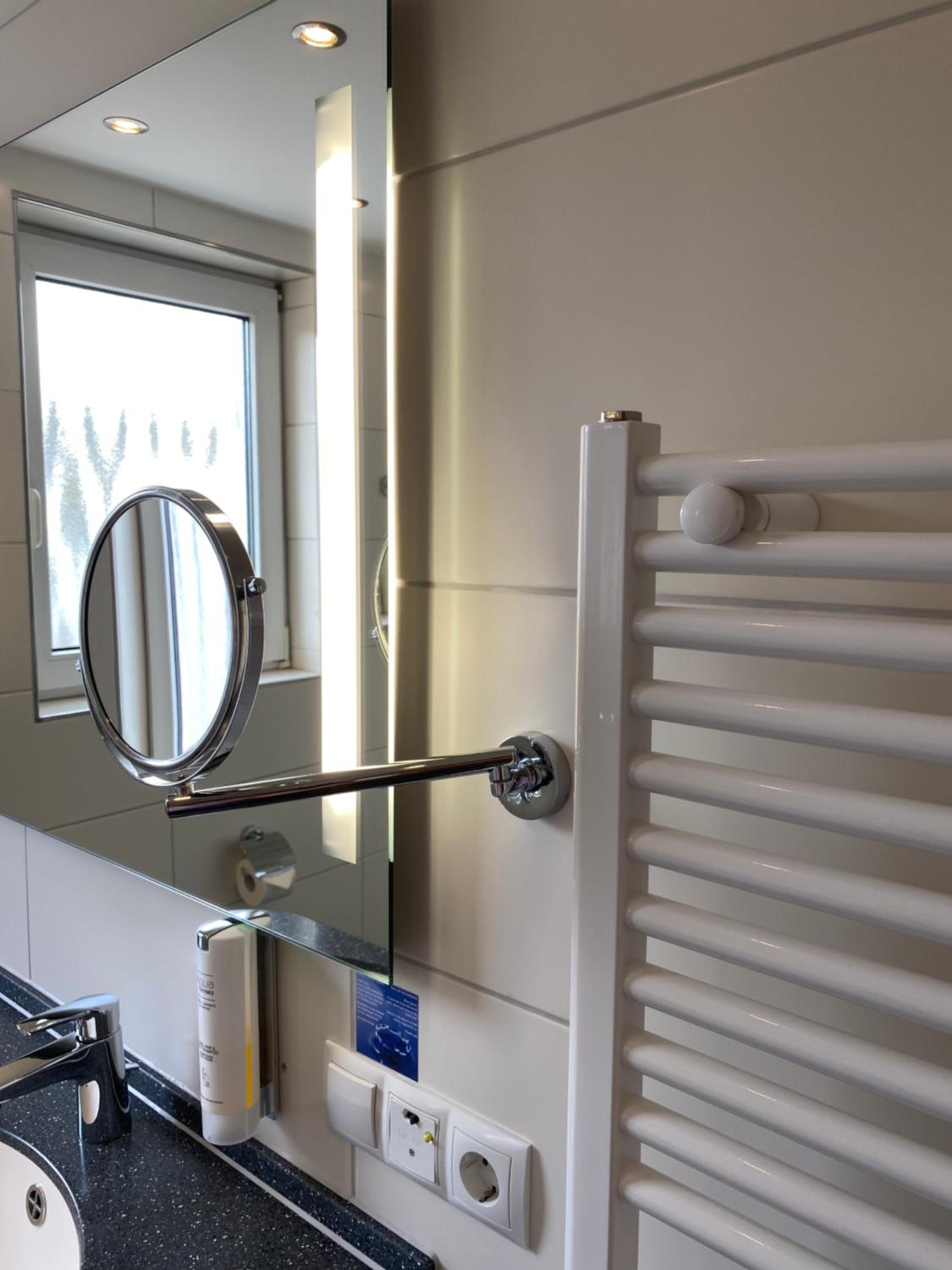 Double Room - Photo 21