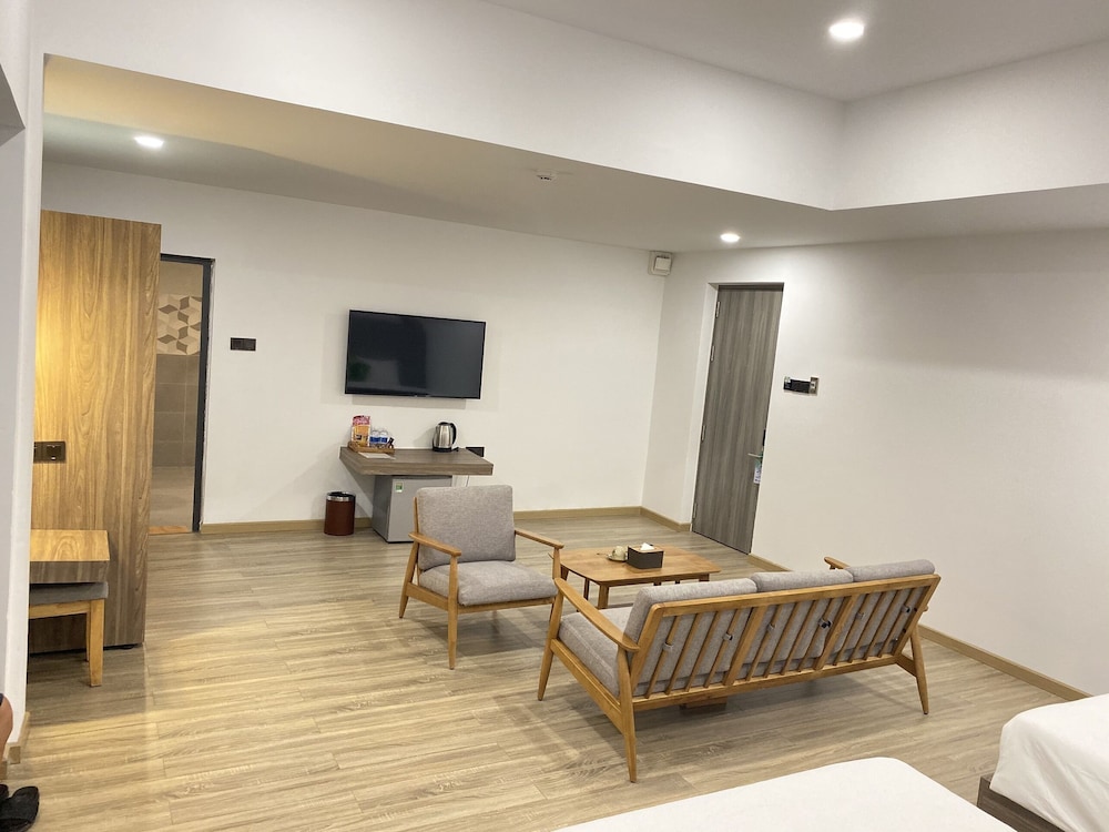 Deluxe Family Room photo 2