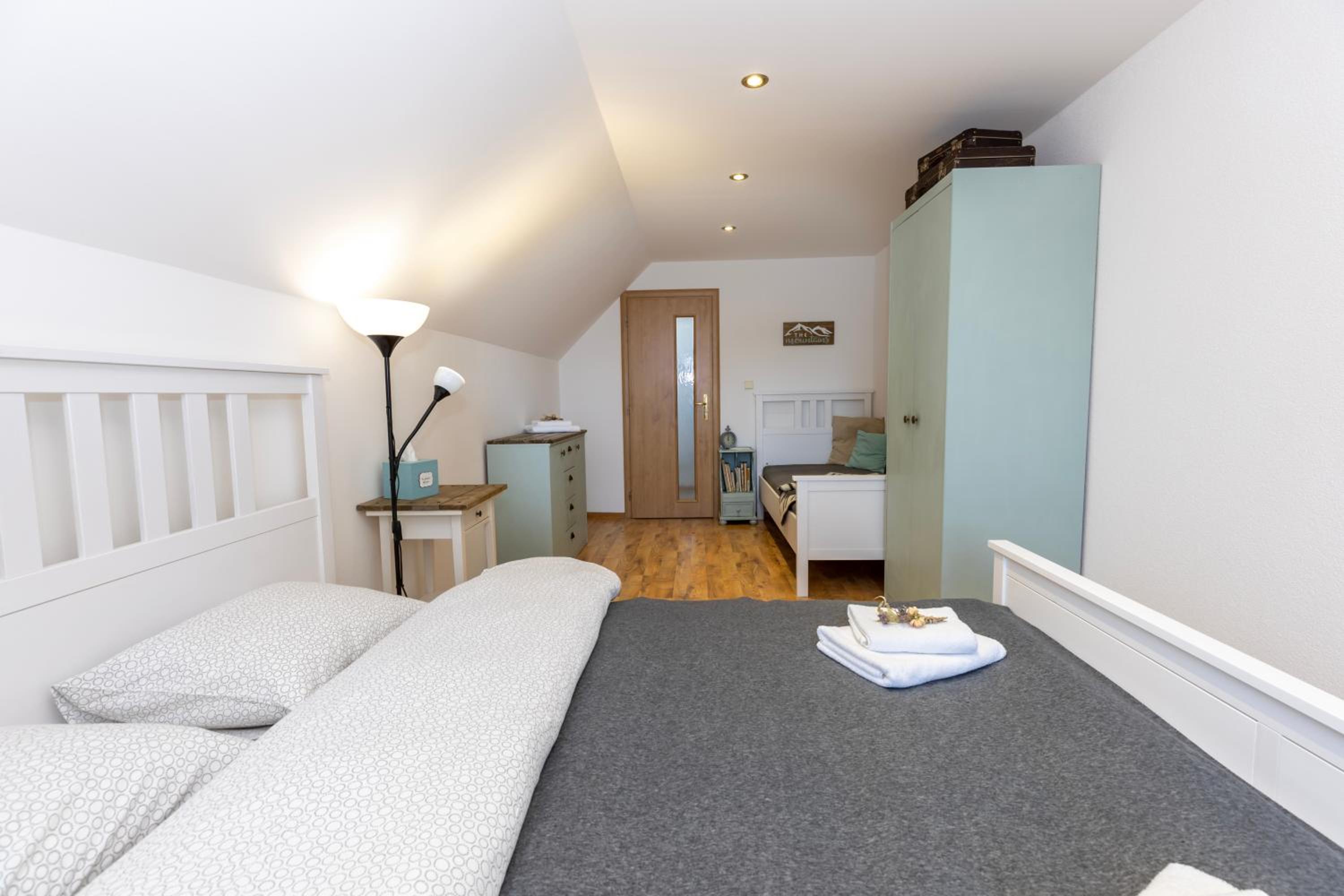 Apartment - Photo 12