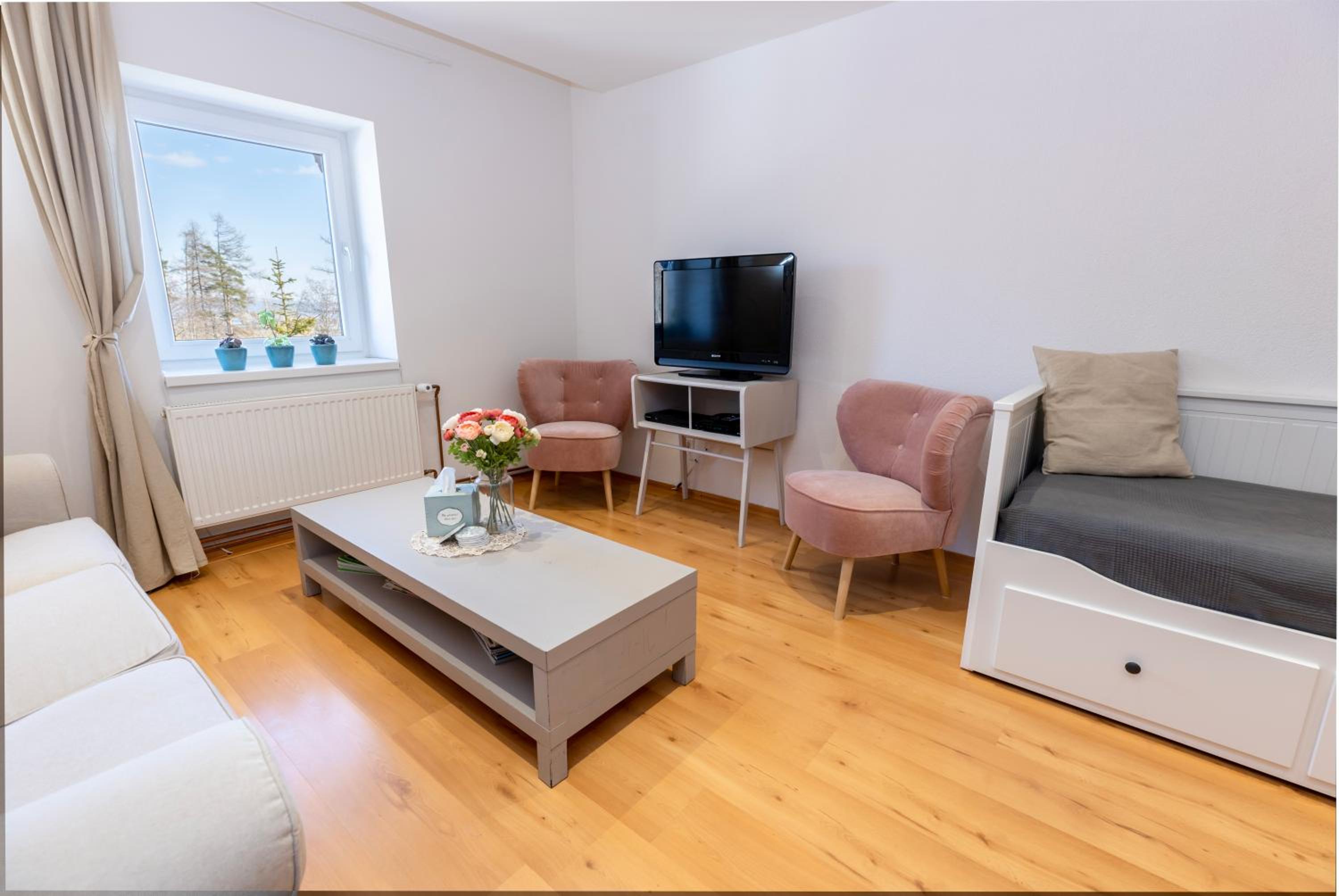 Apartment - Photo 17