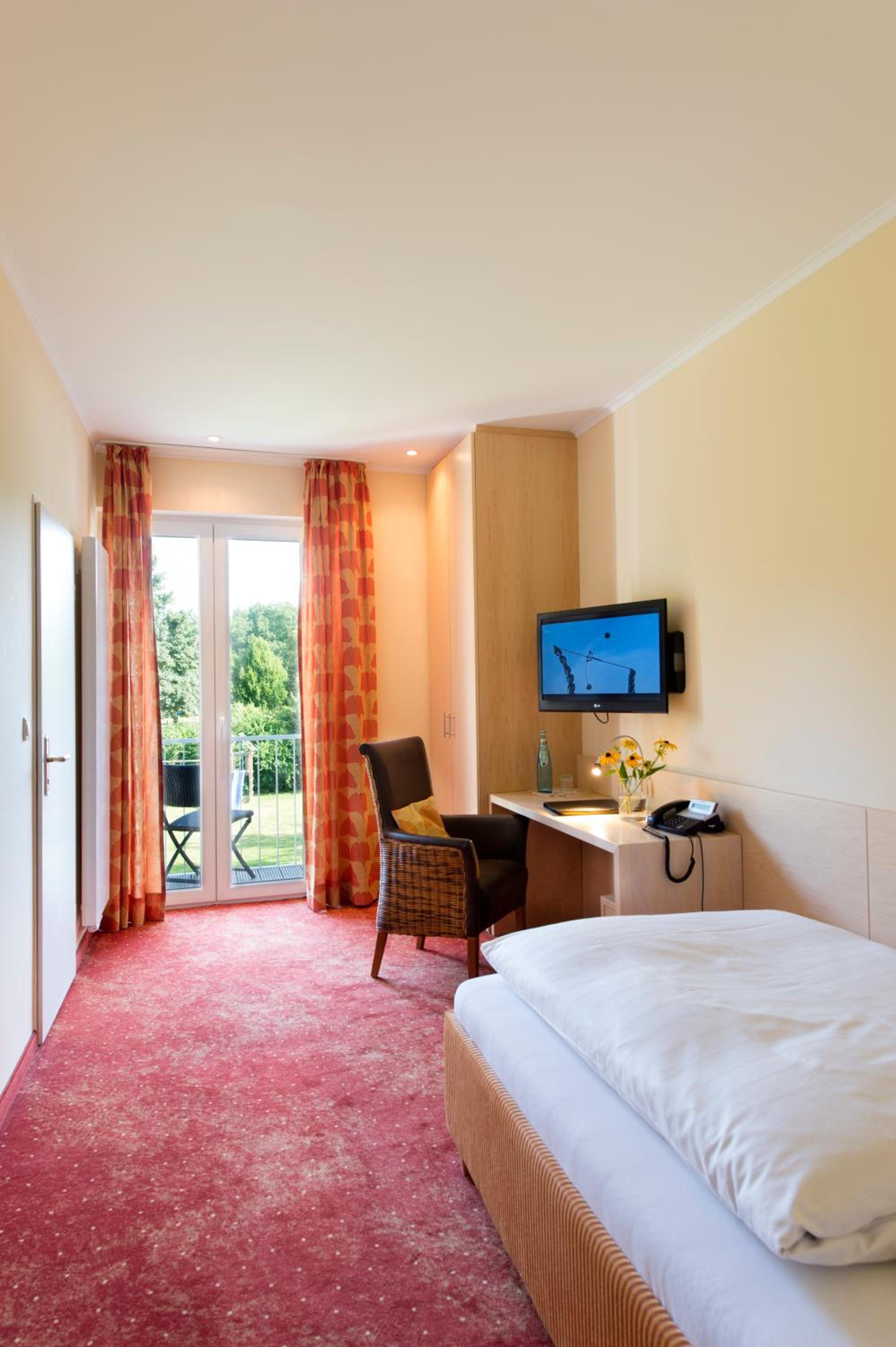 Single Room photo 1