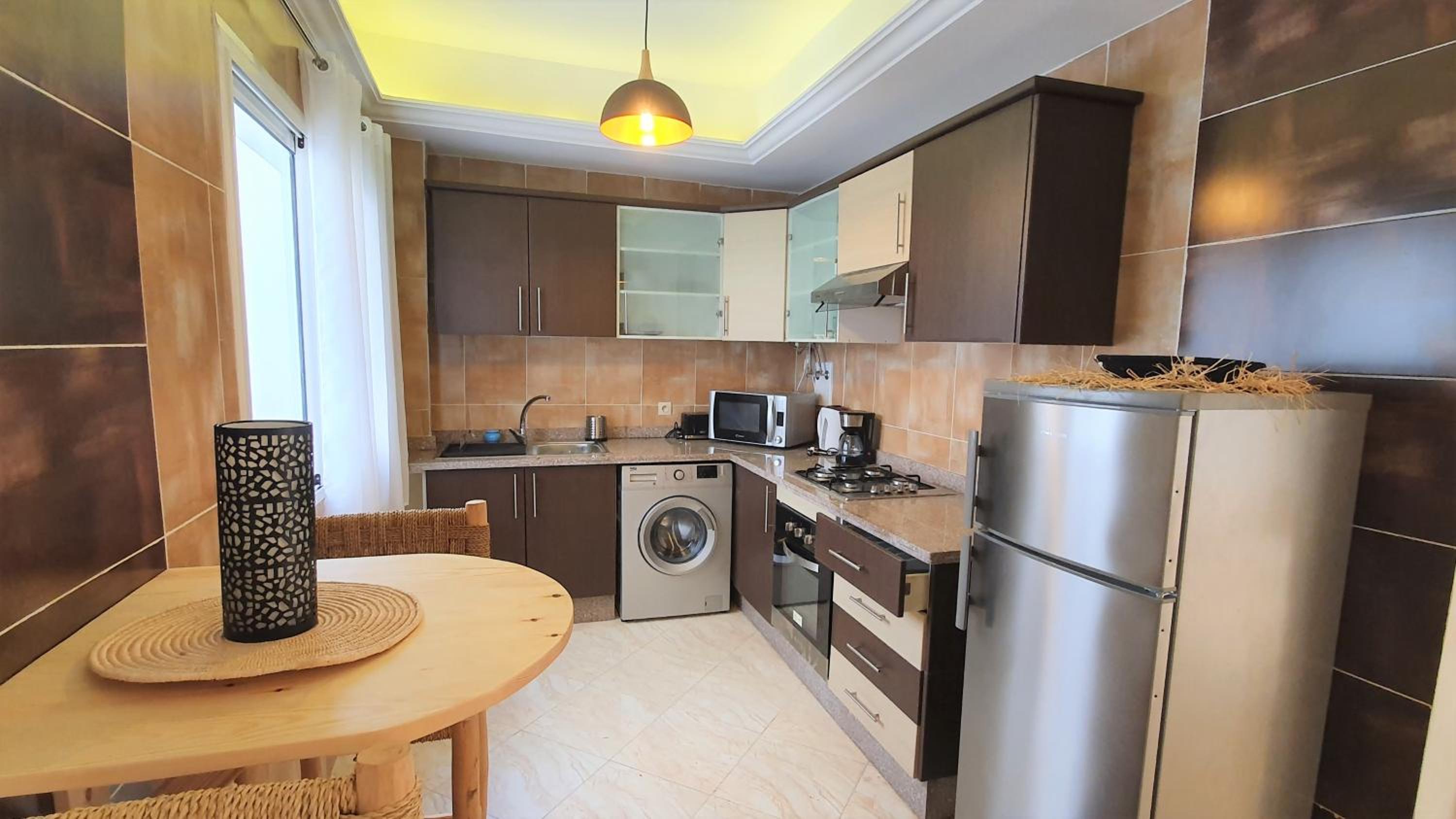 Apartment with Balcony - Photo 10