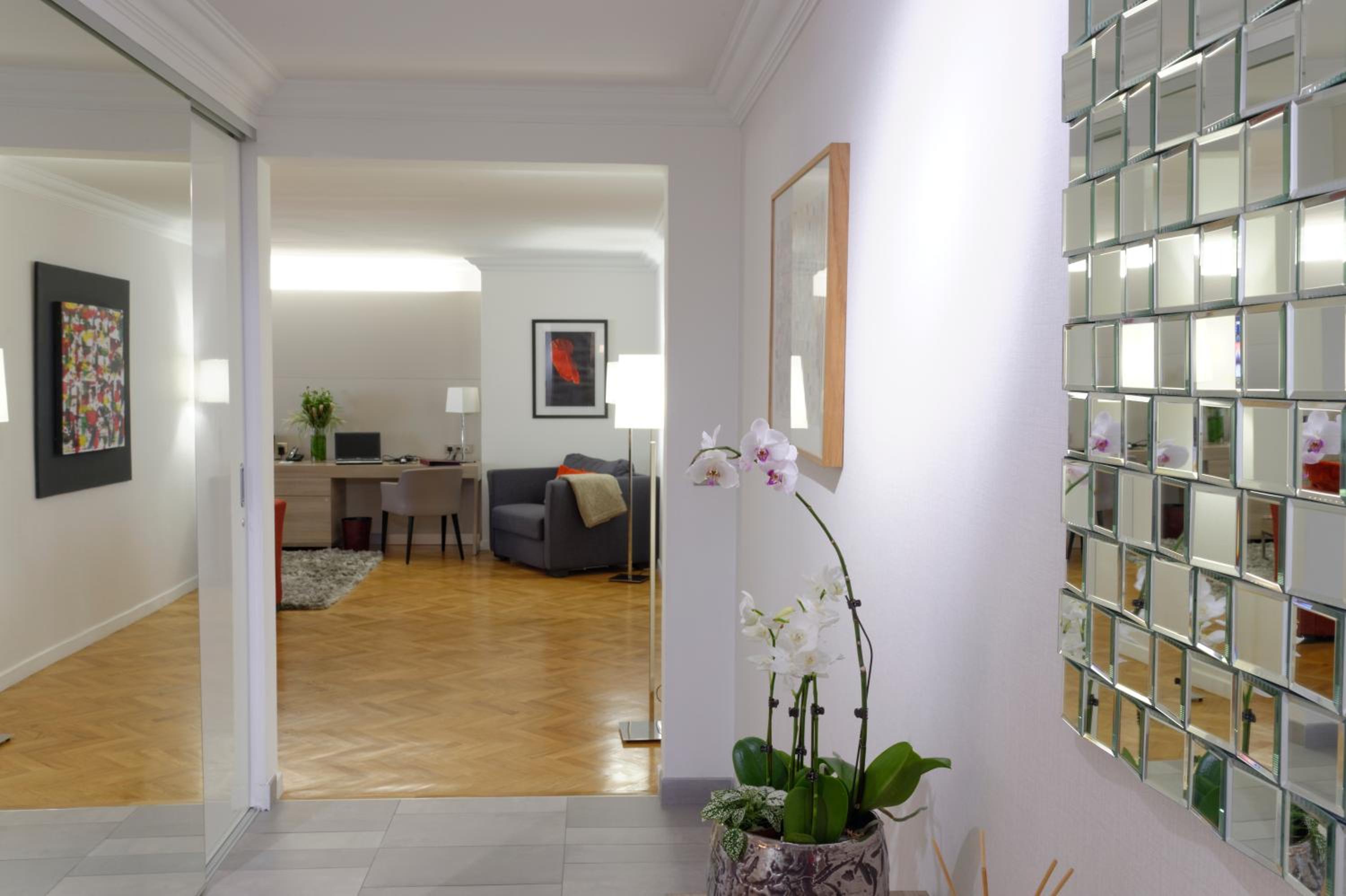 Three-Bedroom Apartment - 126m2 photo 3