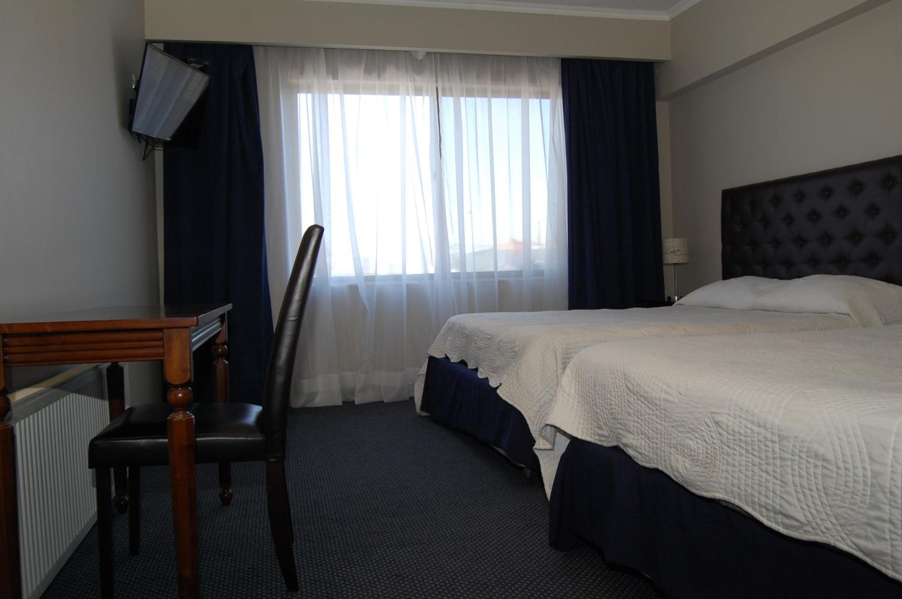 Standard Twin Room photo 3