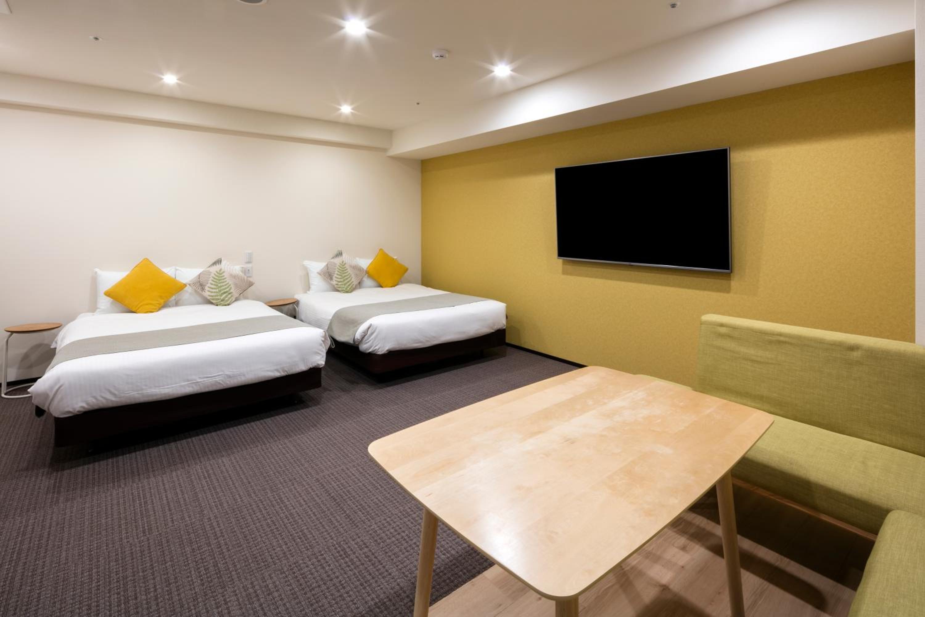 Superior Suite - Photo 19
