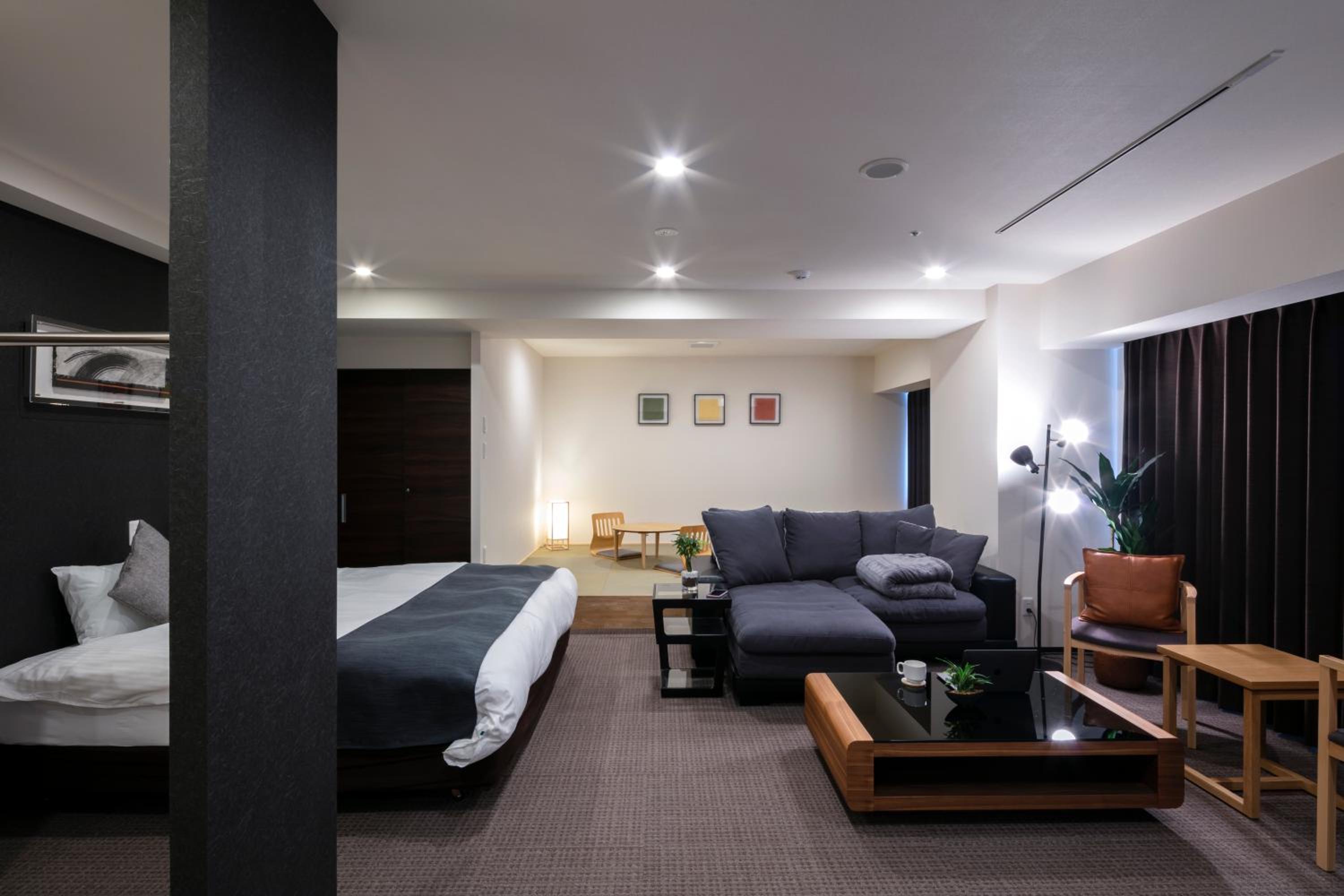 Presidential Suite thumbnail 6