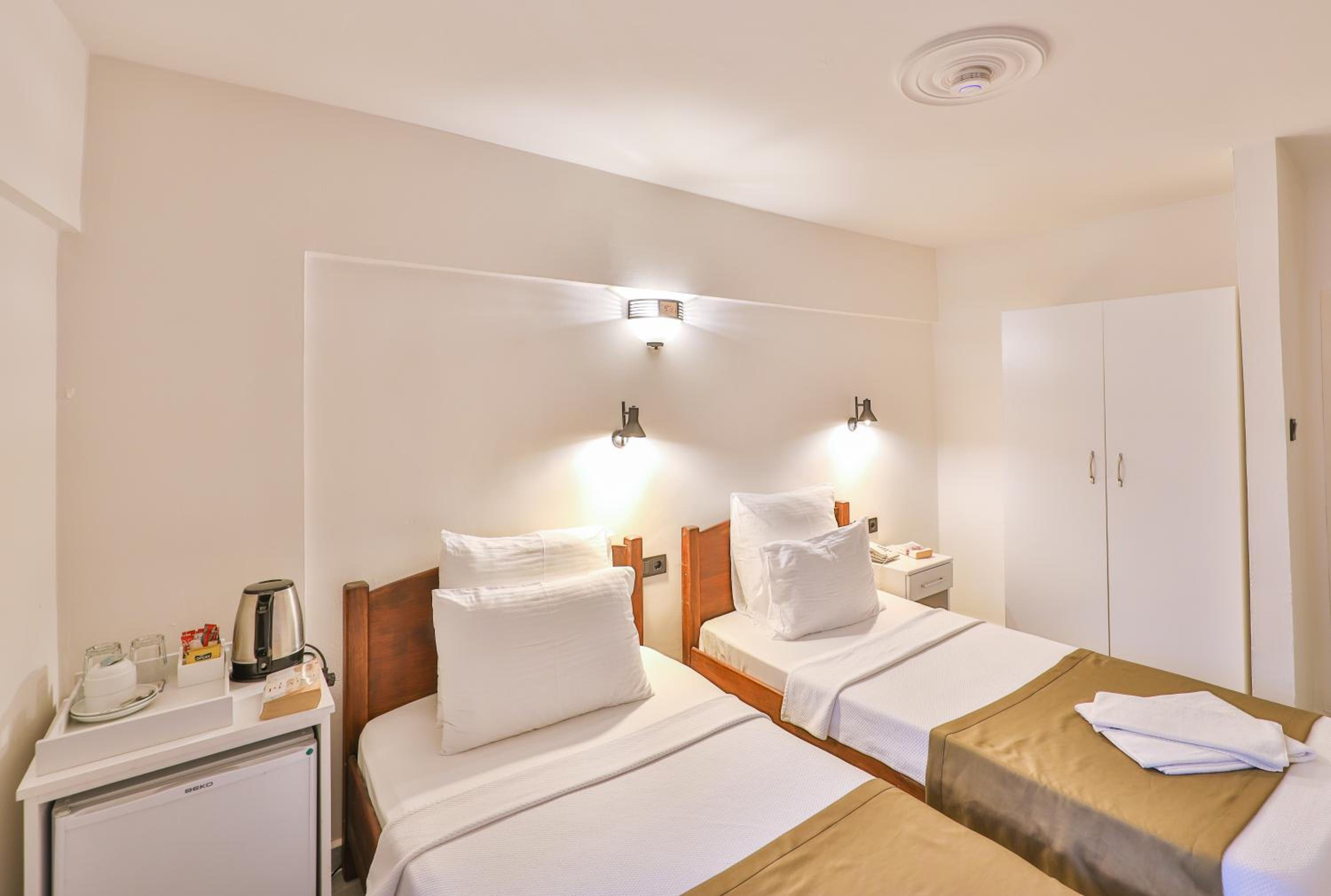 Twin Room photo 1