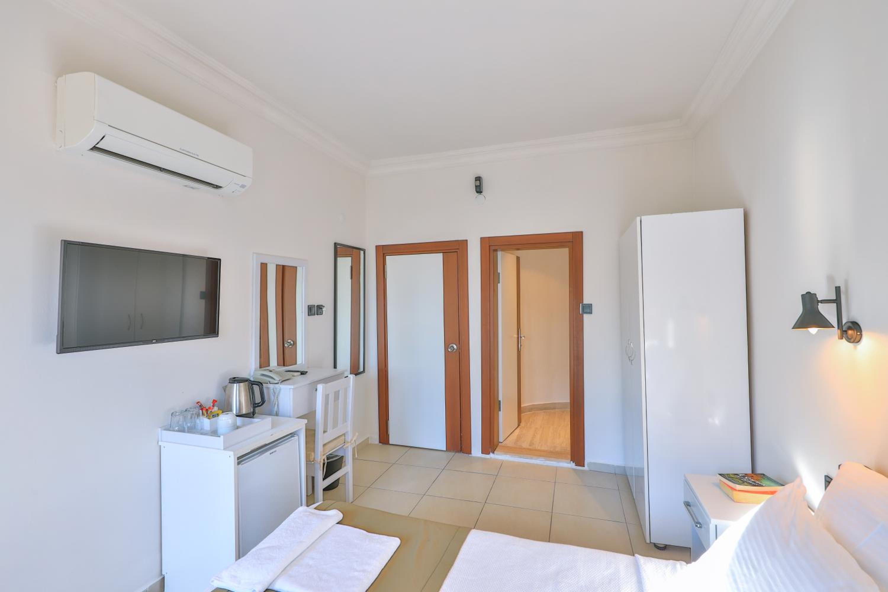 Double Room with Sea View photo 1