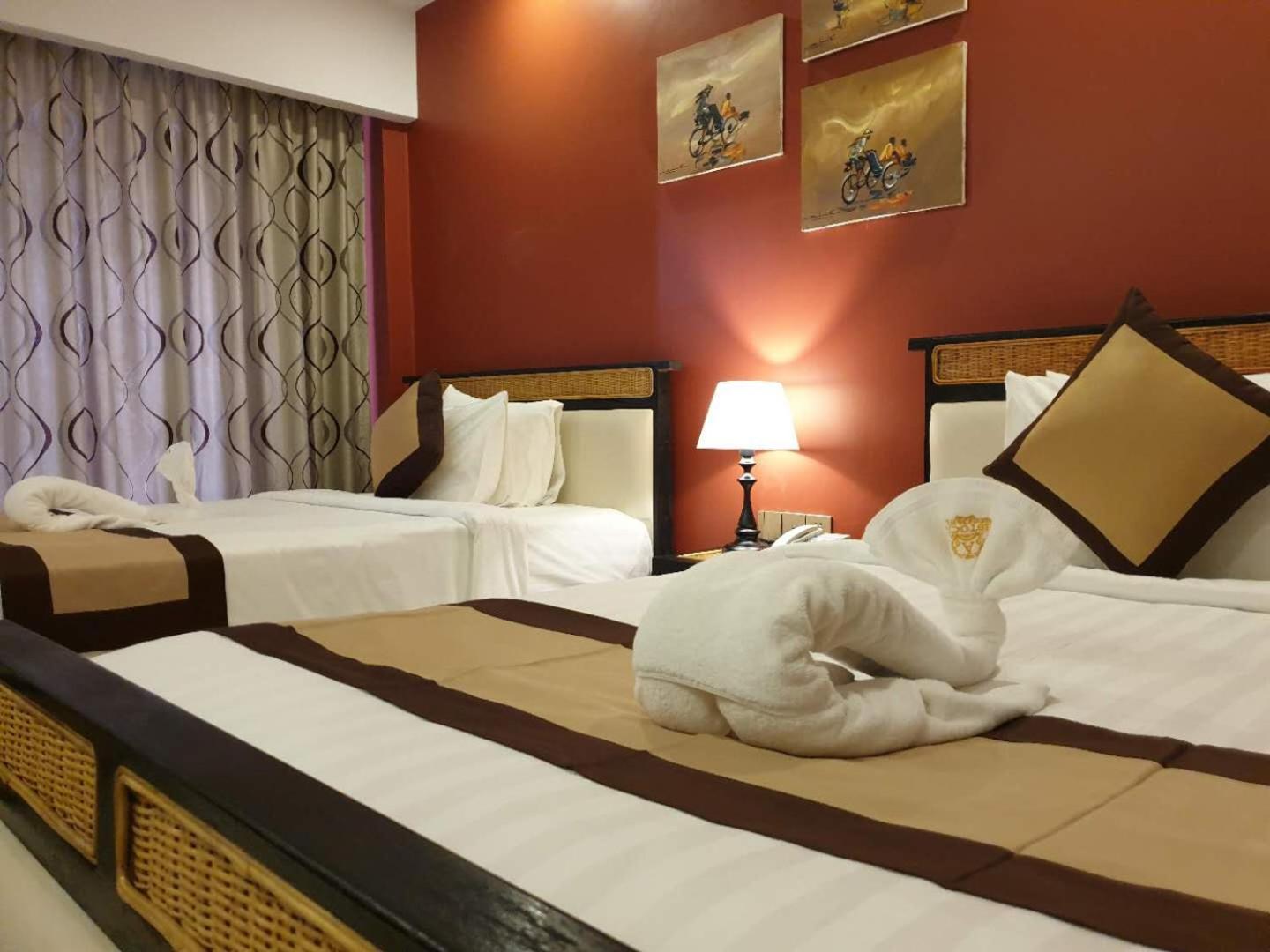 Superior Twin Room - Photo 8