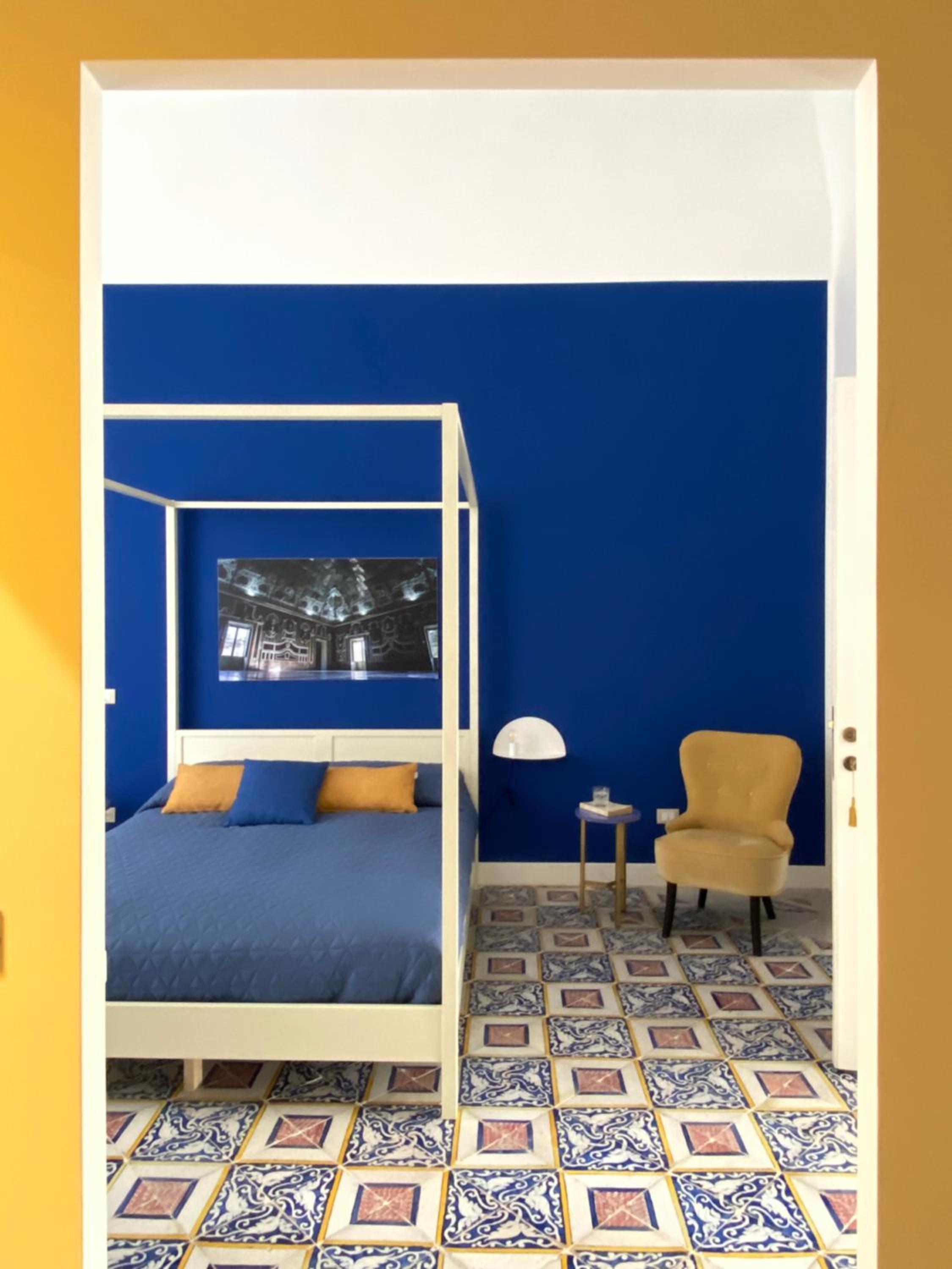 Deluxe Triple Room - Photo 11