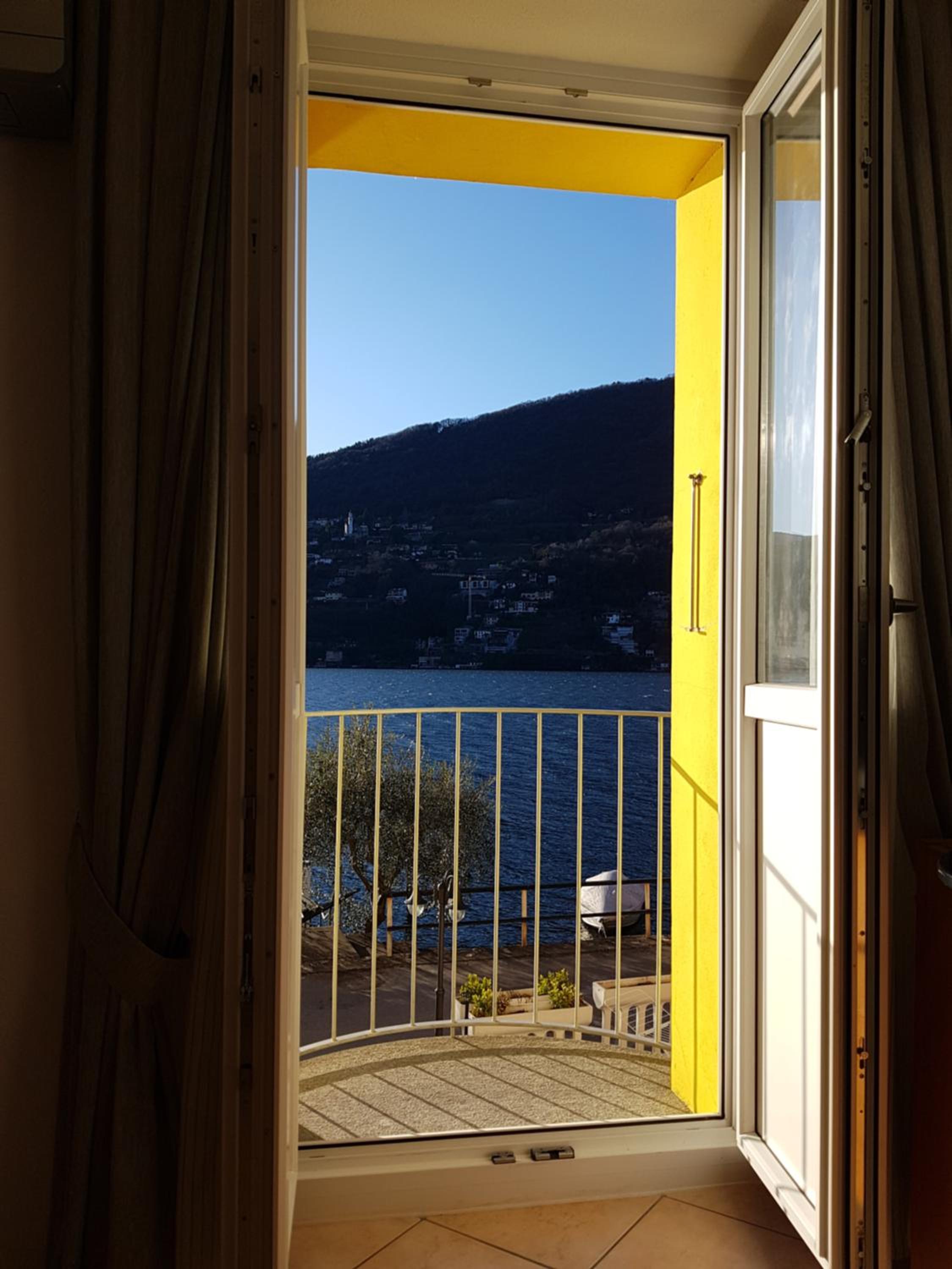 Deluxe Double Room with Sea View photo 2