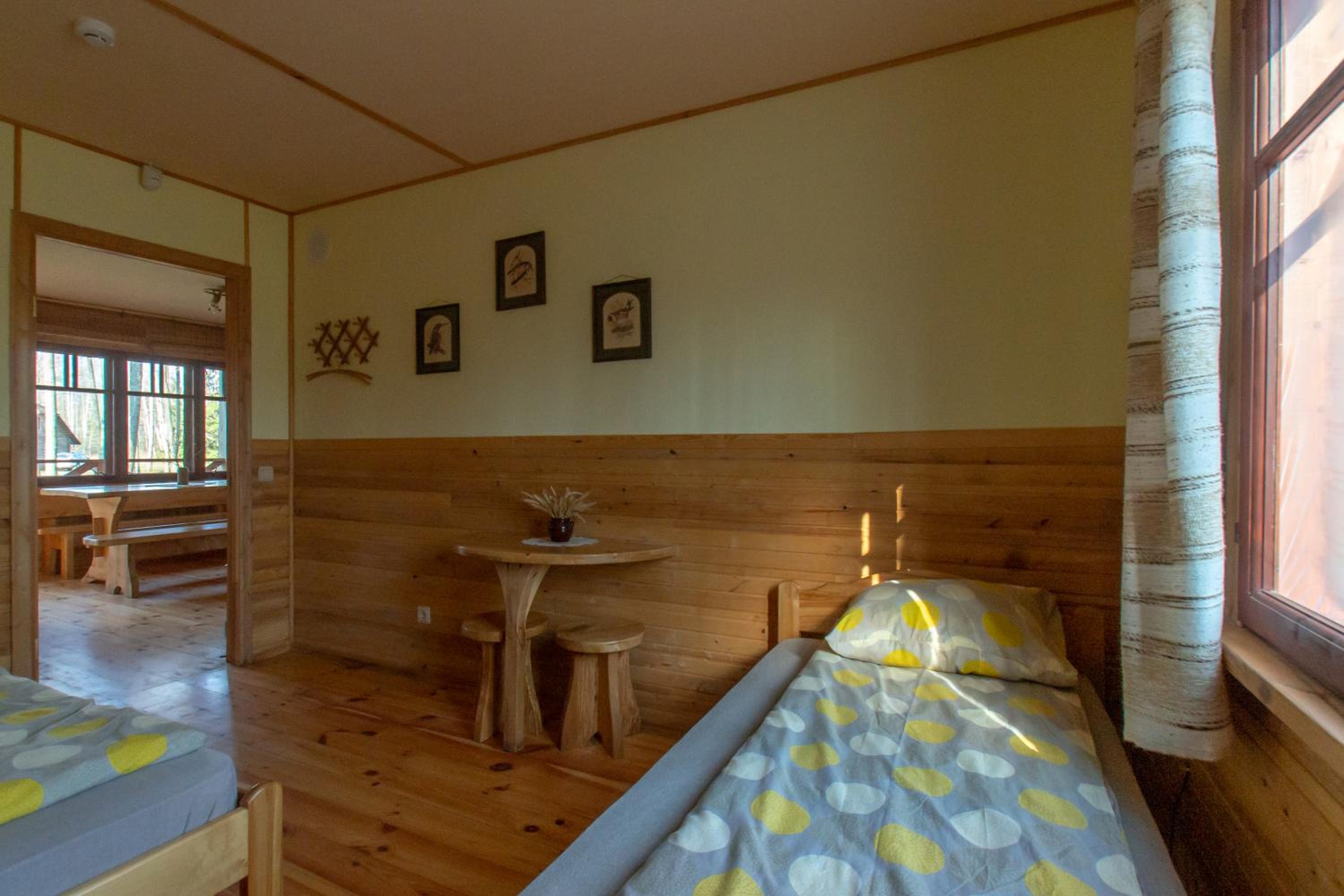Two-Bedroom House - Photo 4