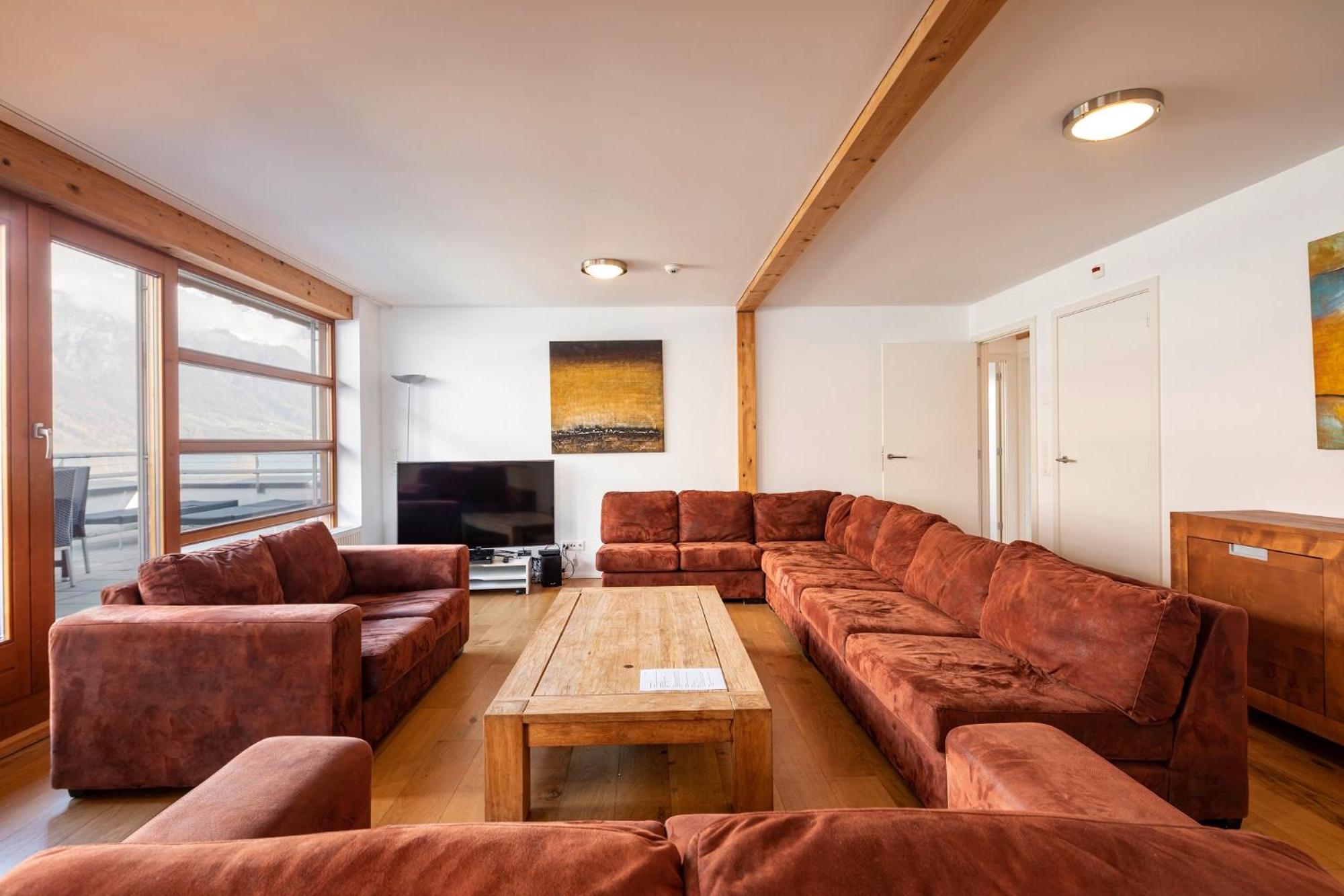 Marina Suite photo 1