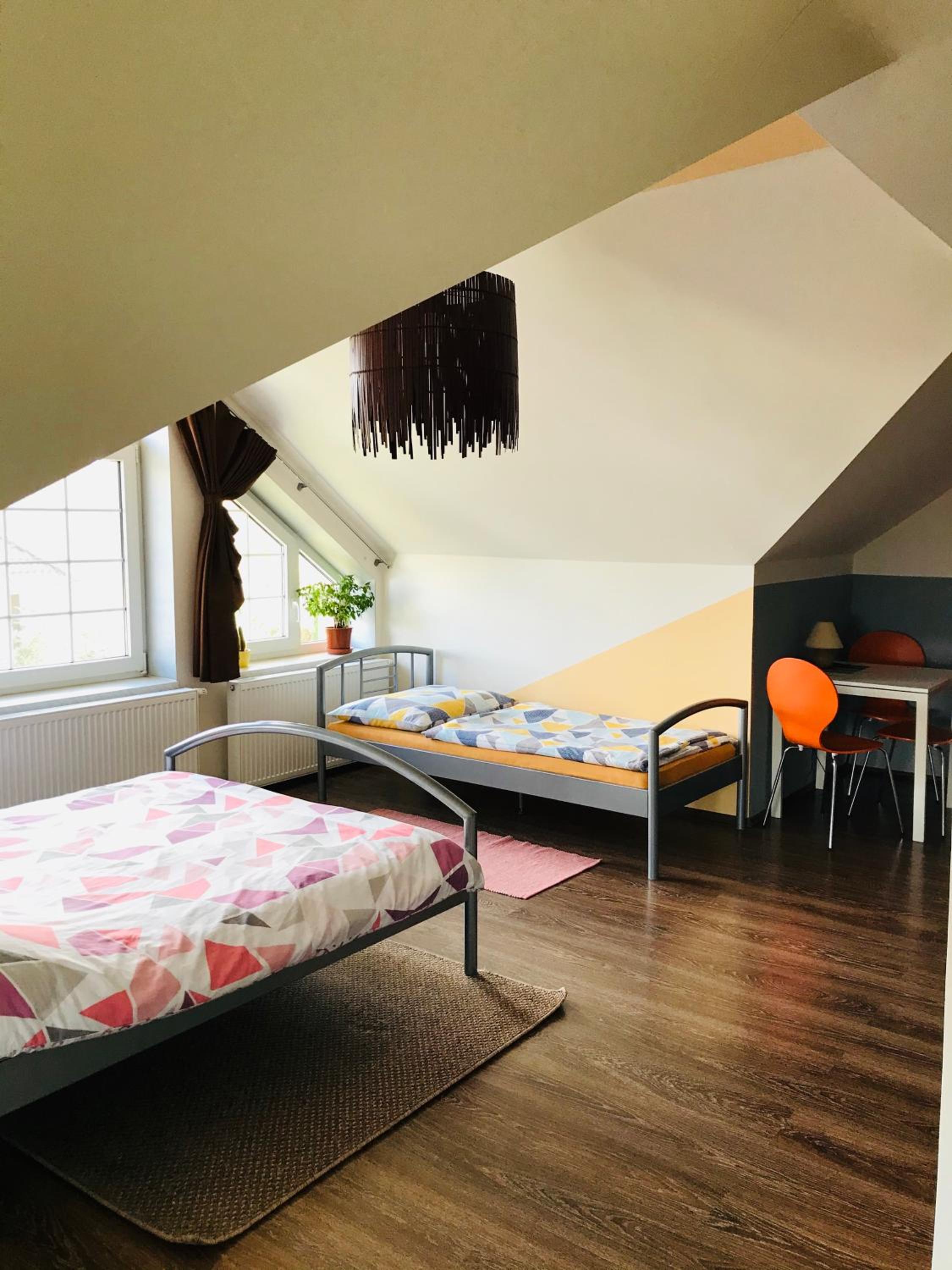 Quadruple Room with Shared Bathroom photo 2