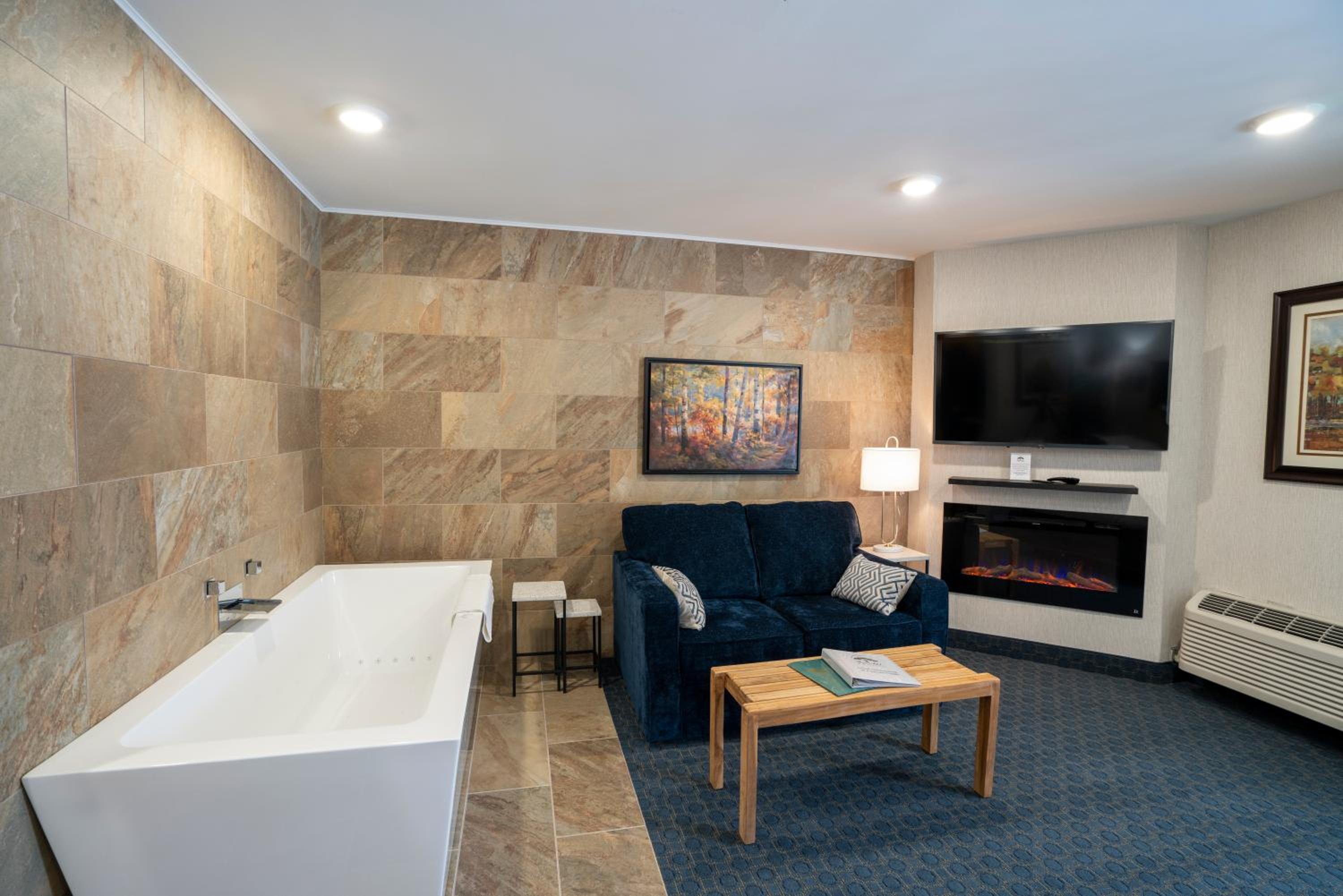 King Suite - Photo 4