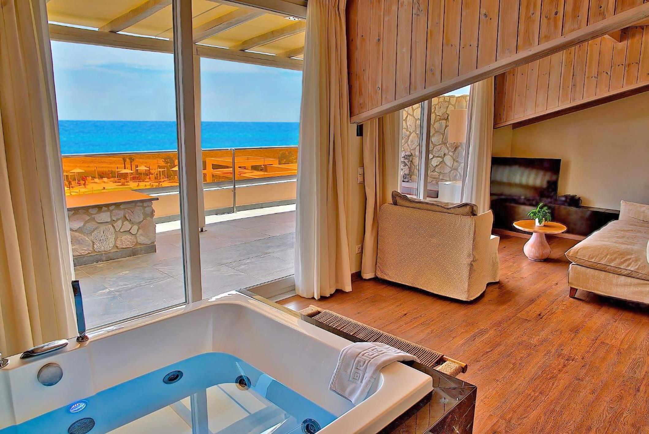 Executive Suite with Sea View - Photo 11