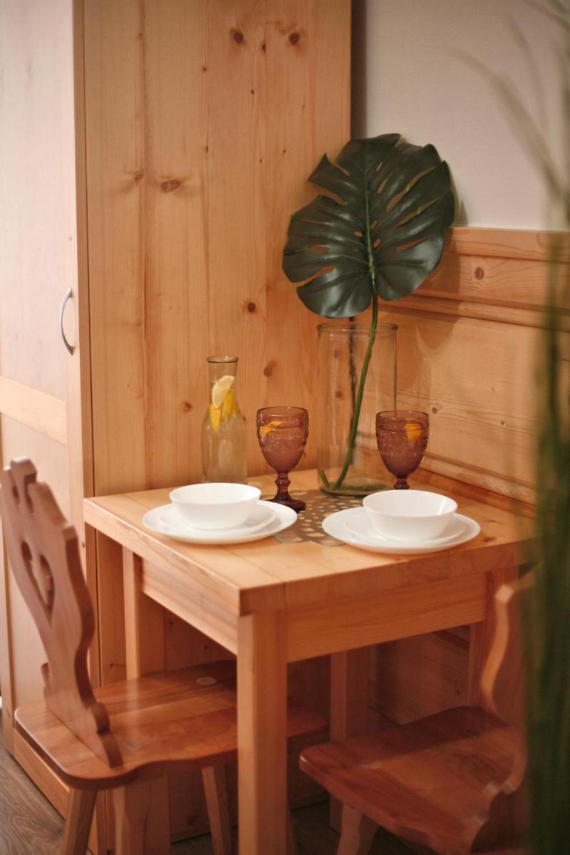 Double Room with Balcony - Photo 4