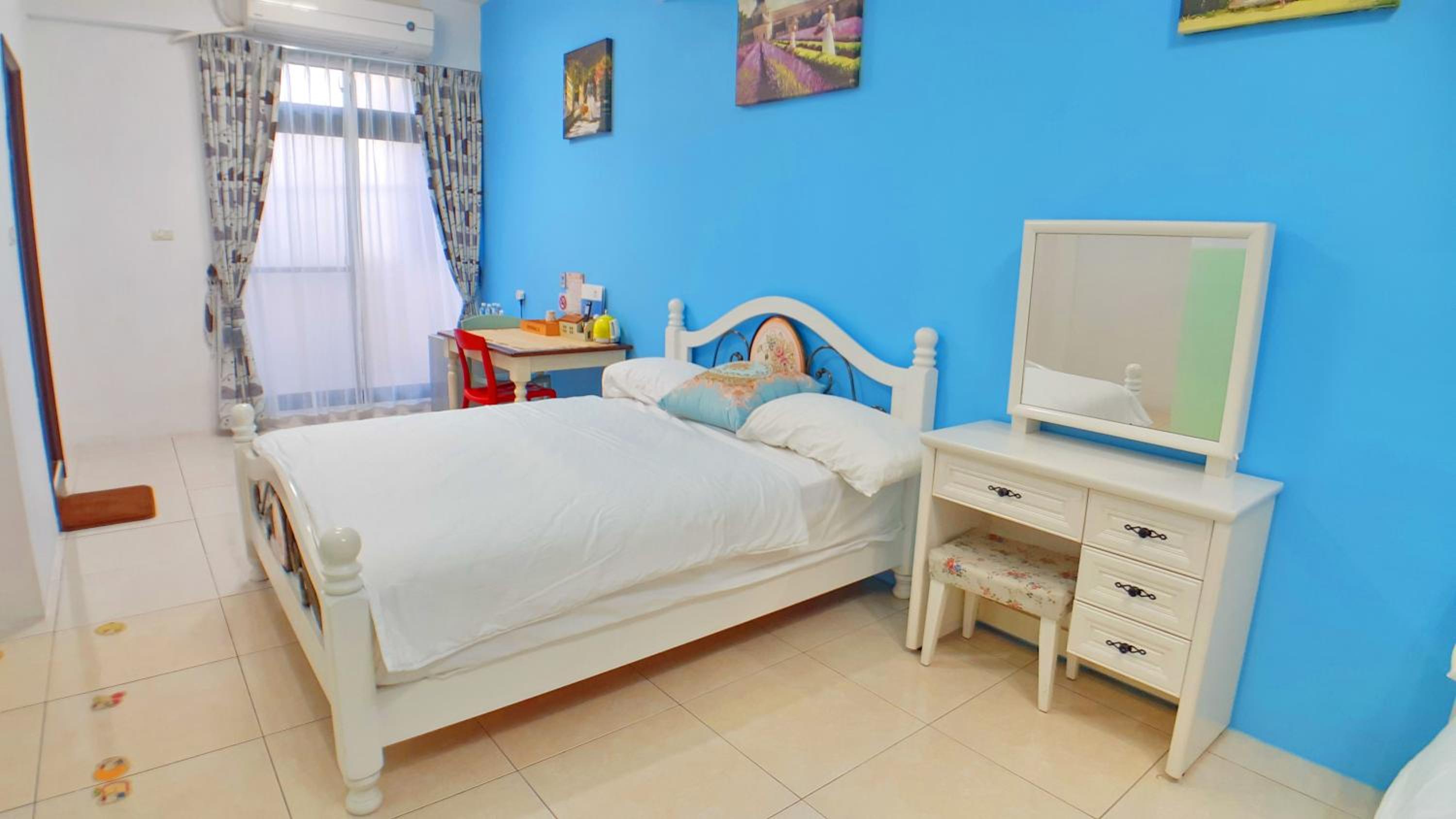 Quadruple Room with Balcony photo 2