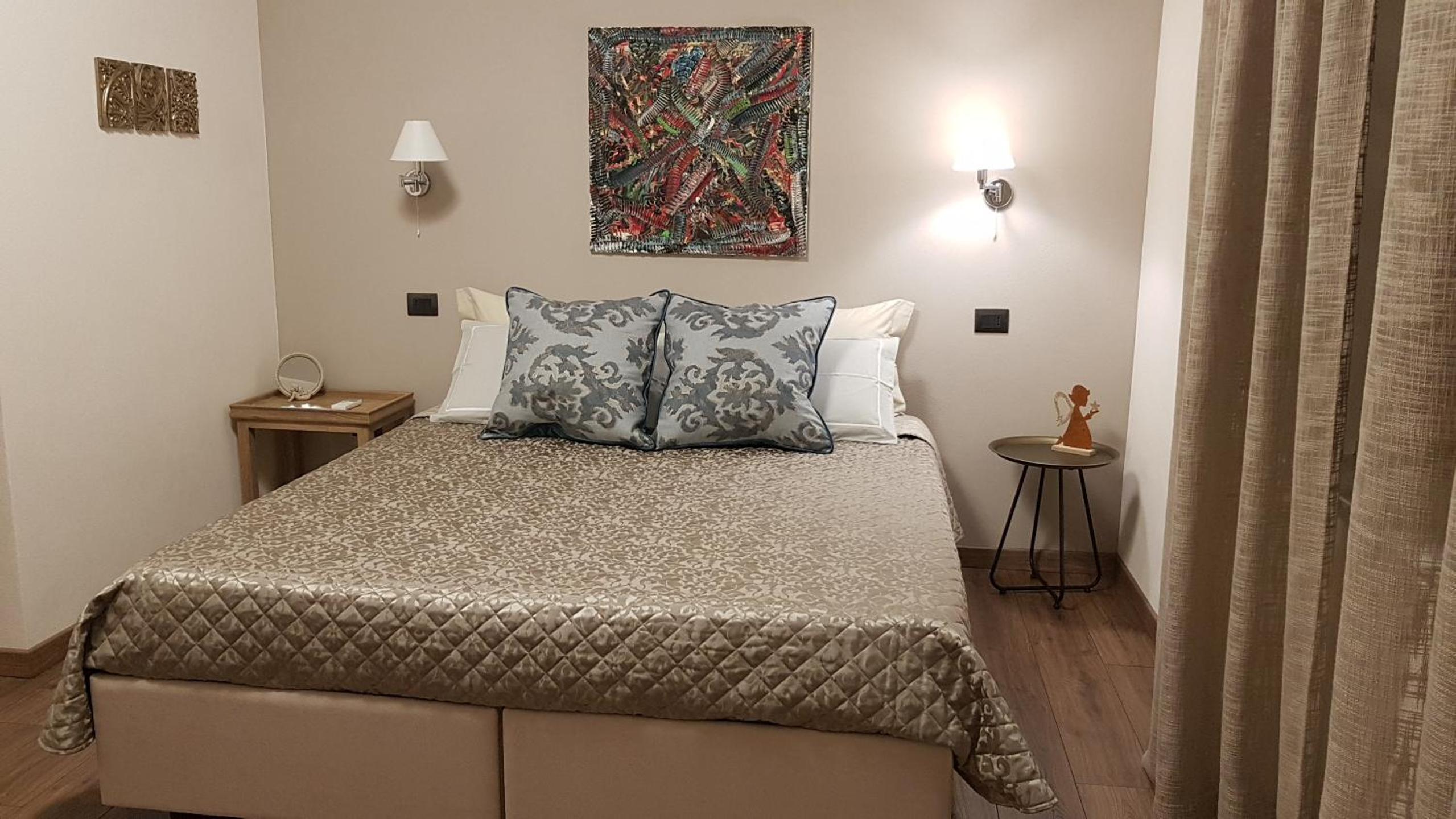 Double or Twin Room with Private Bathroom photo 1
