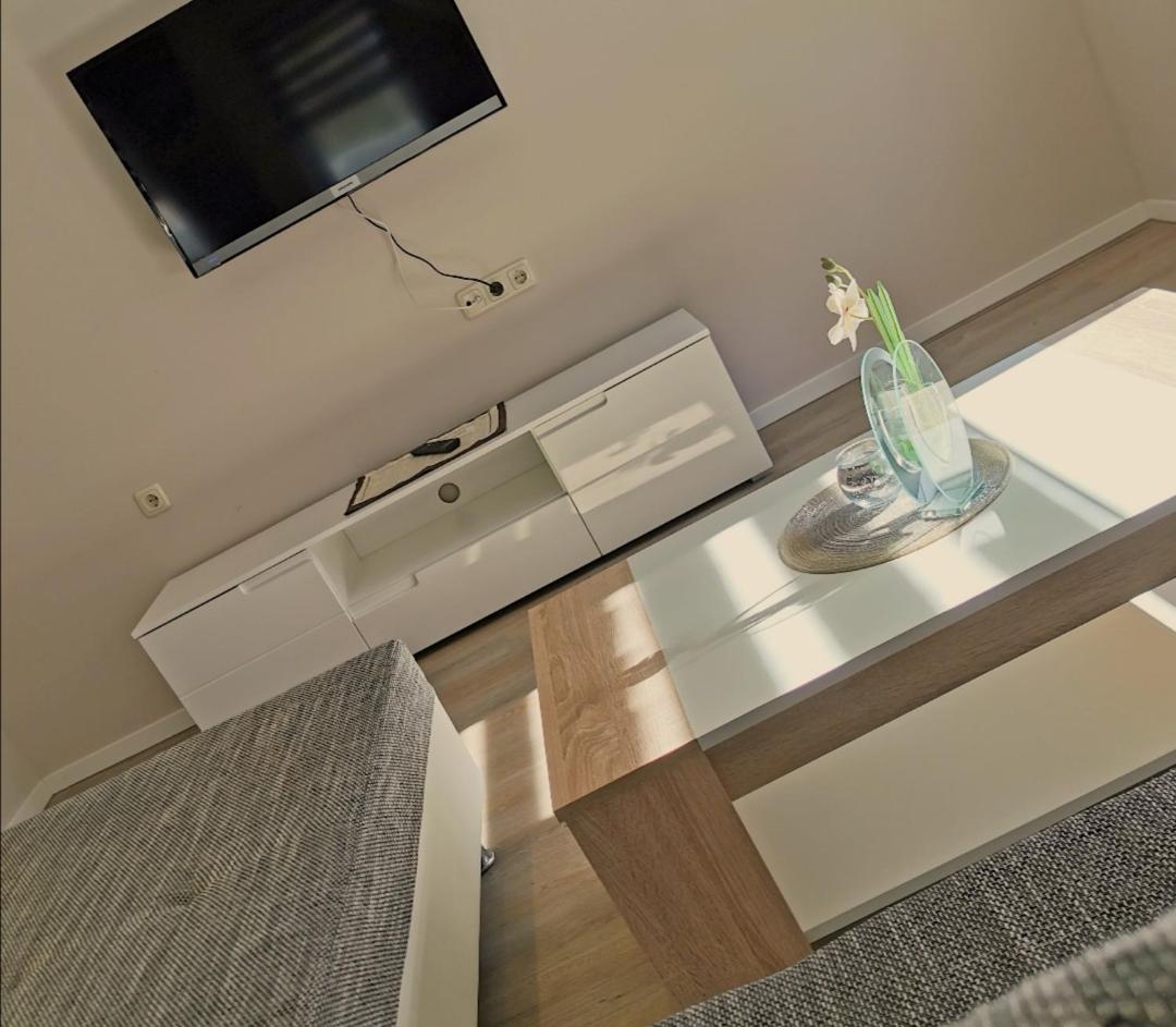 Deluxe Suite - Photo 7