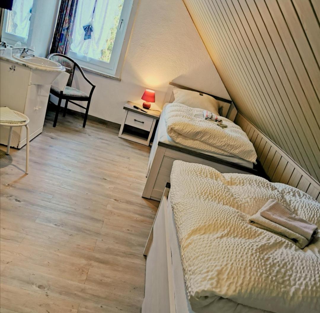 Twin Room With Shared Bathroom