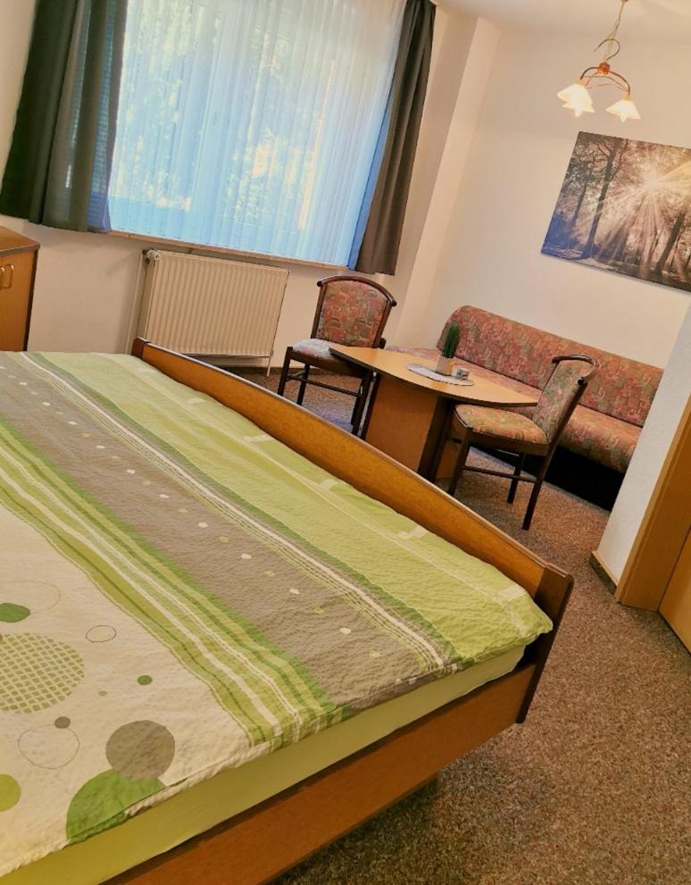 Budget Double Room - Photo 1