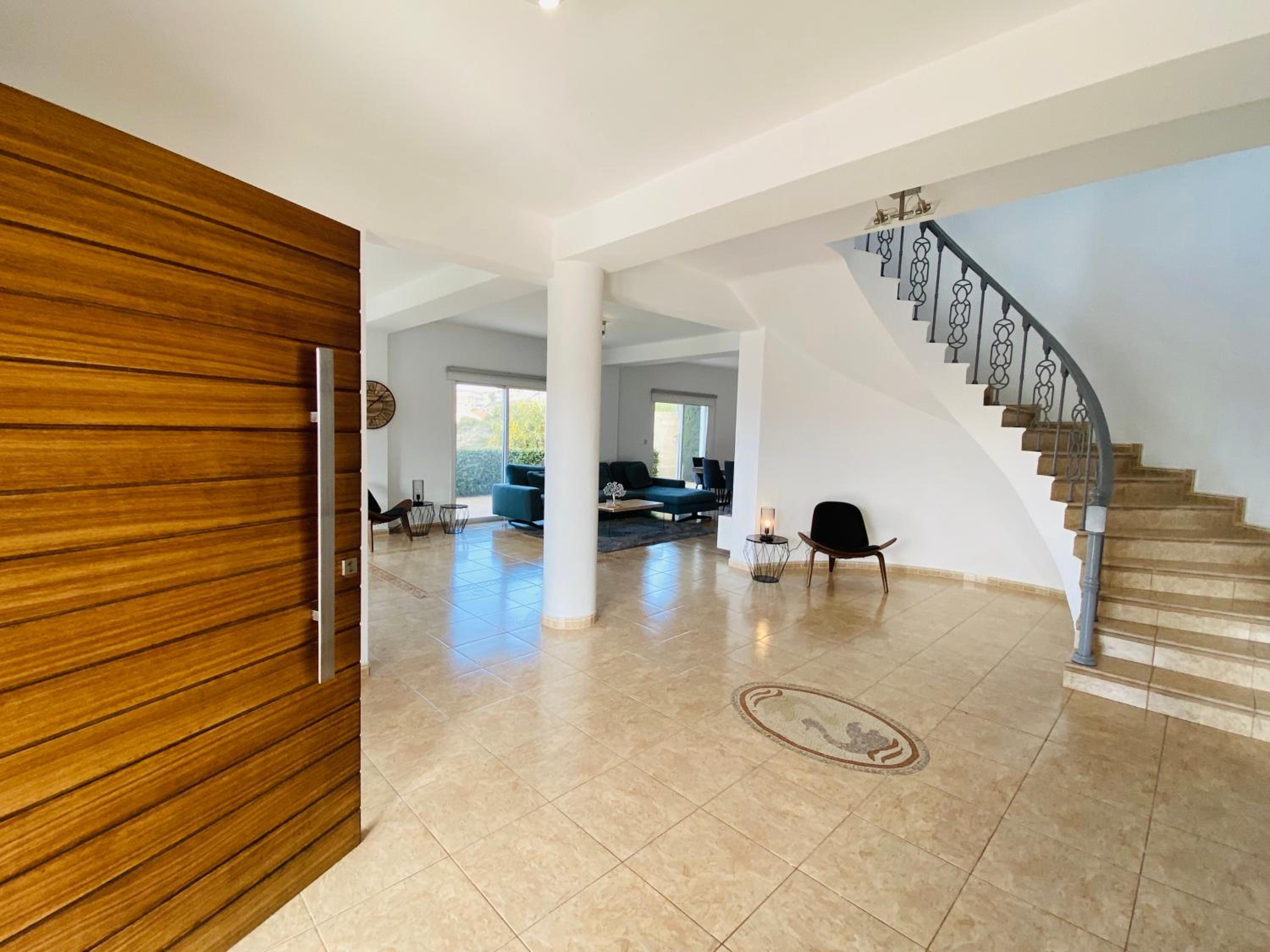 Deluxe Villa photo 1