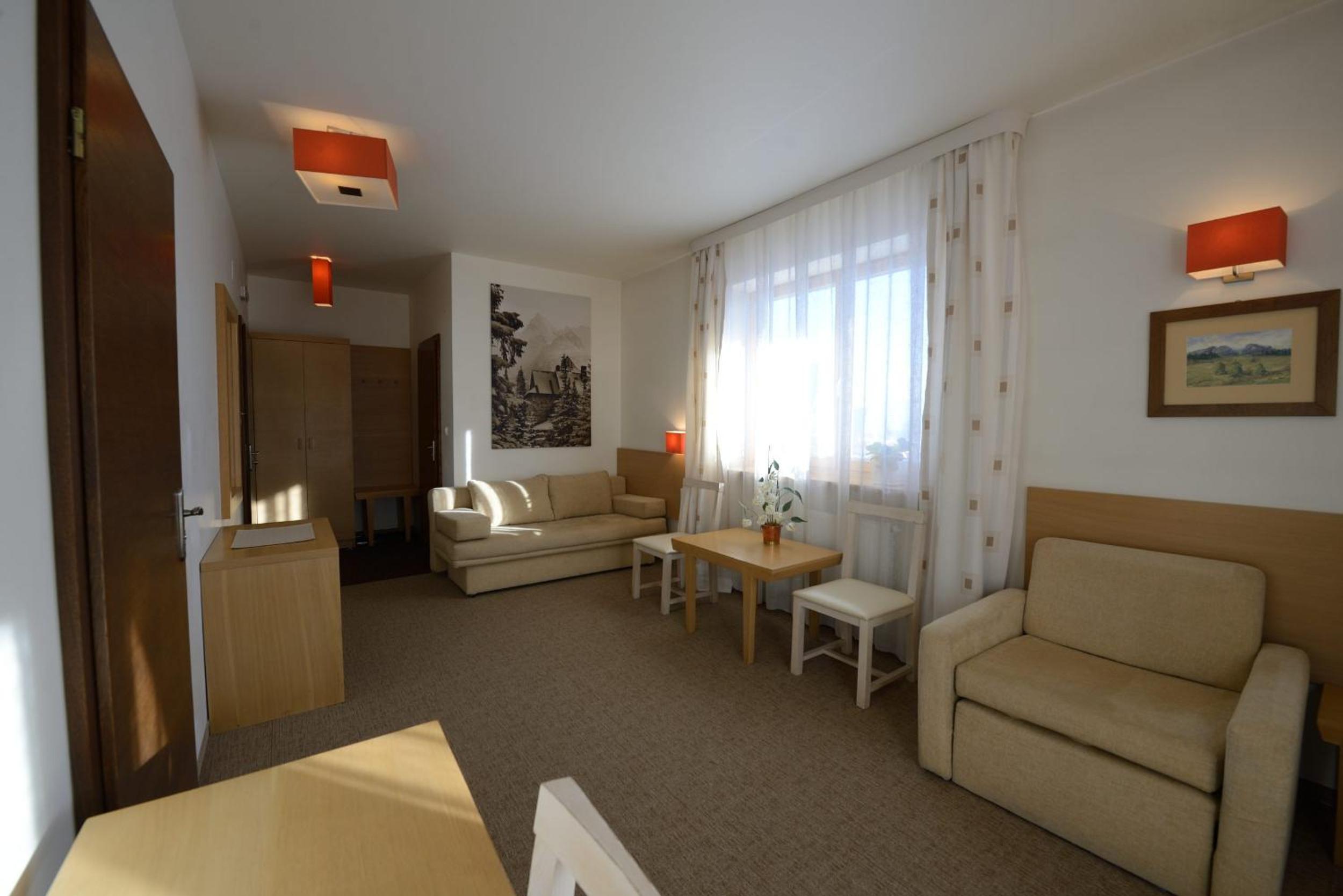 Triple Room - Photo 35