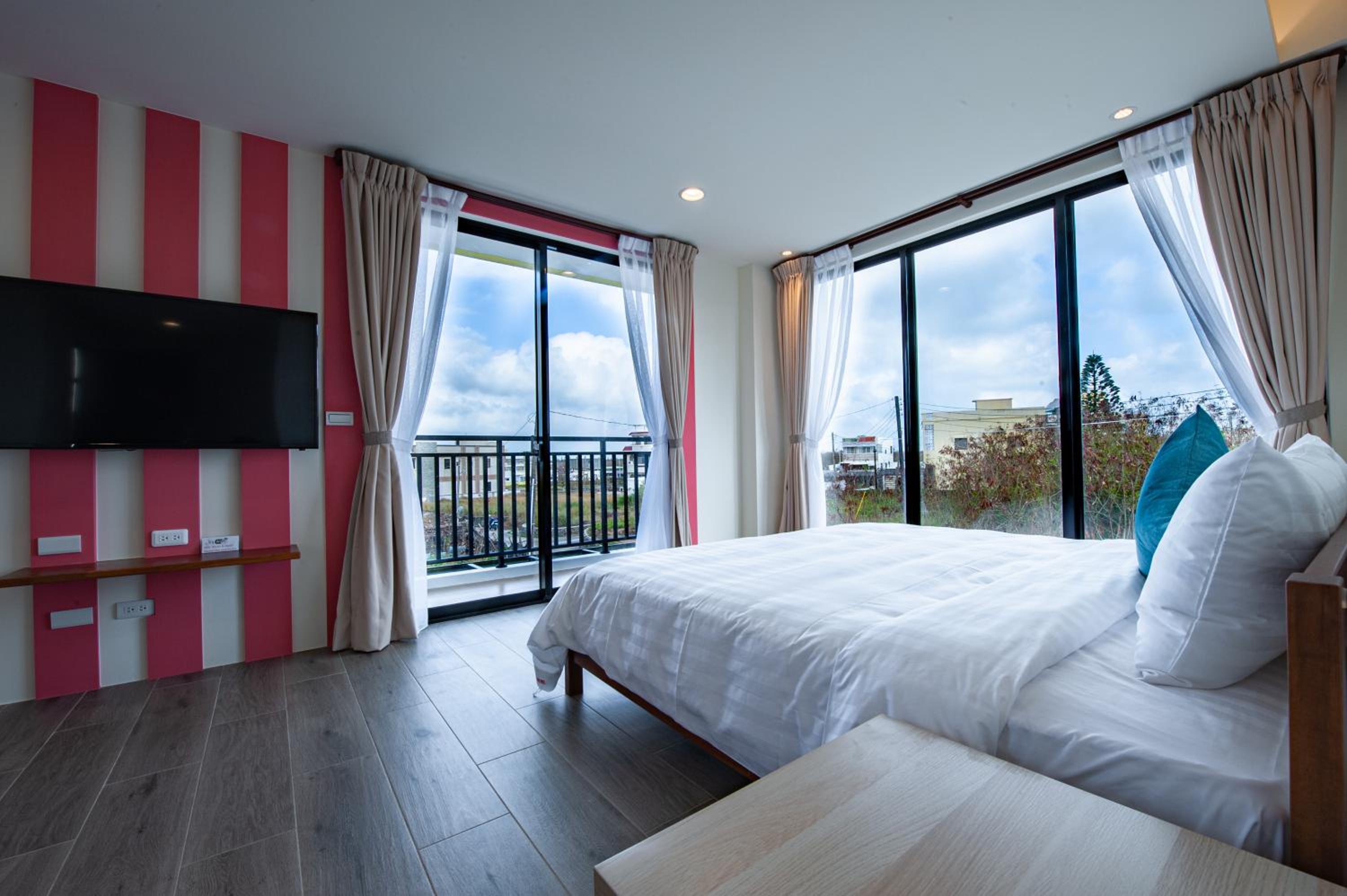 Quadruple Room with Sea View photo 2