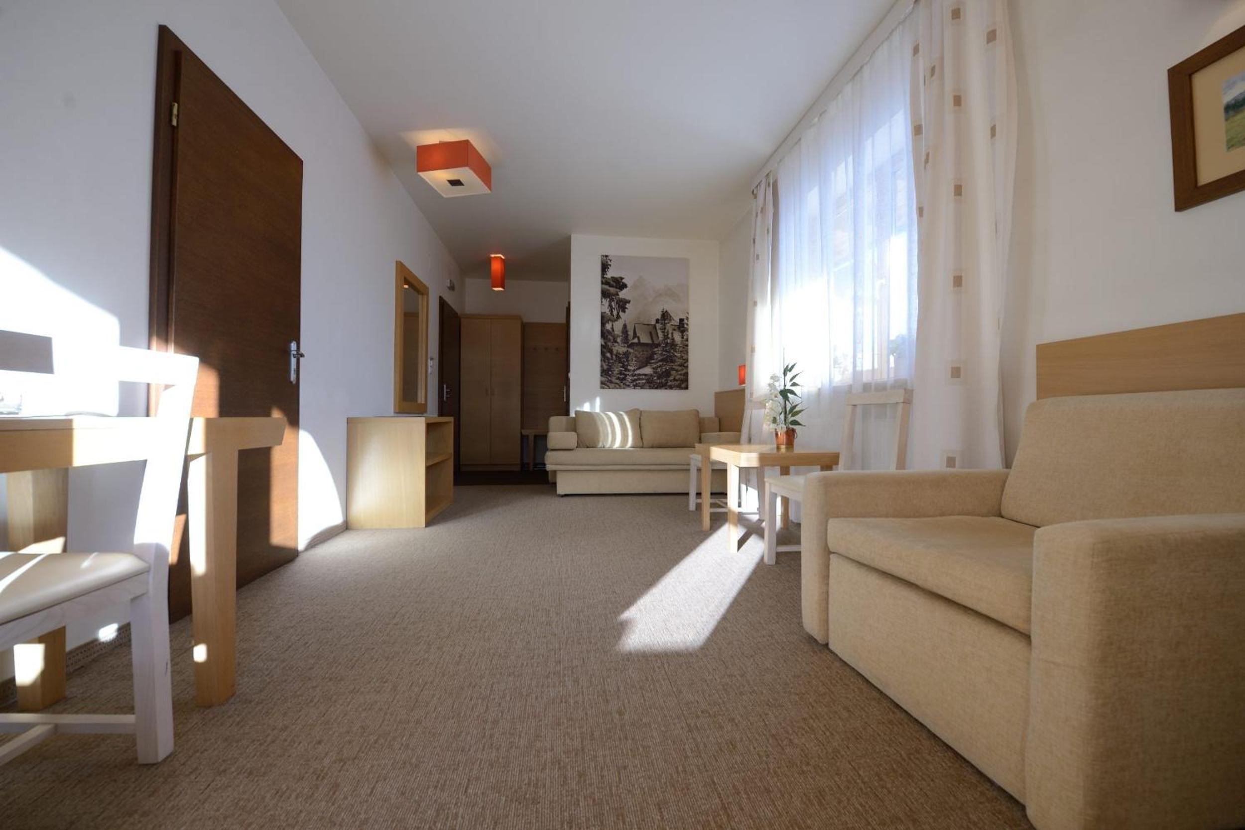 Triple Room - Photo 38