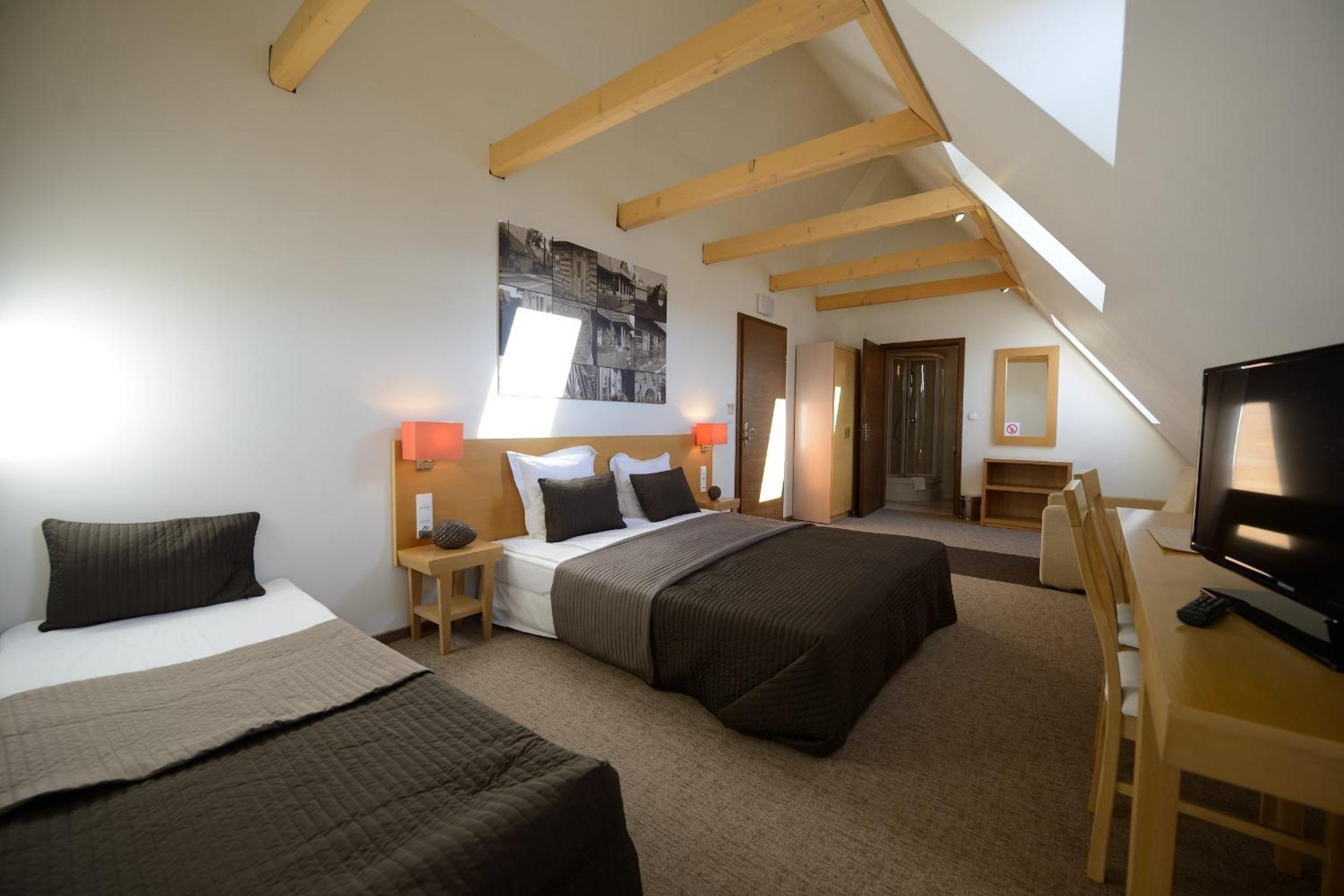 Triple Room - Photo 33