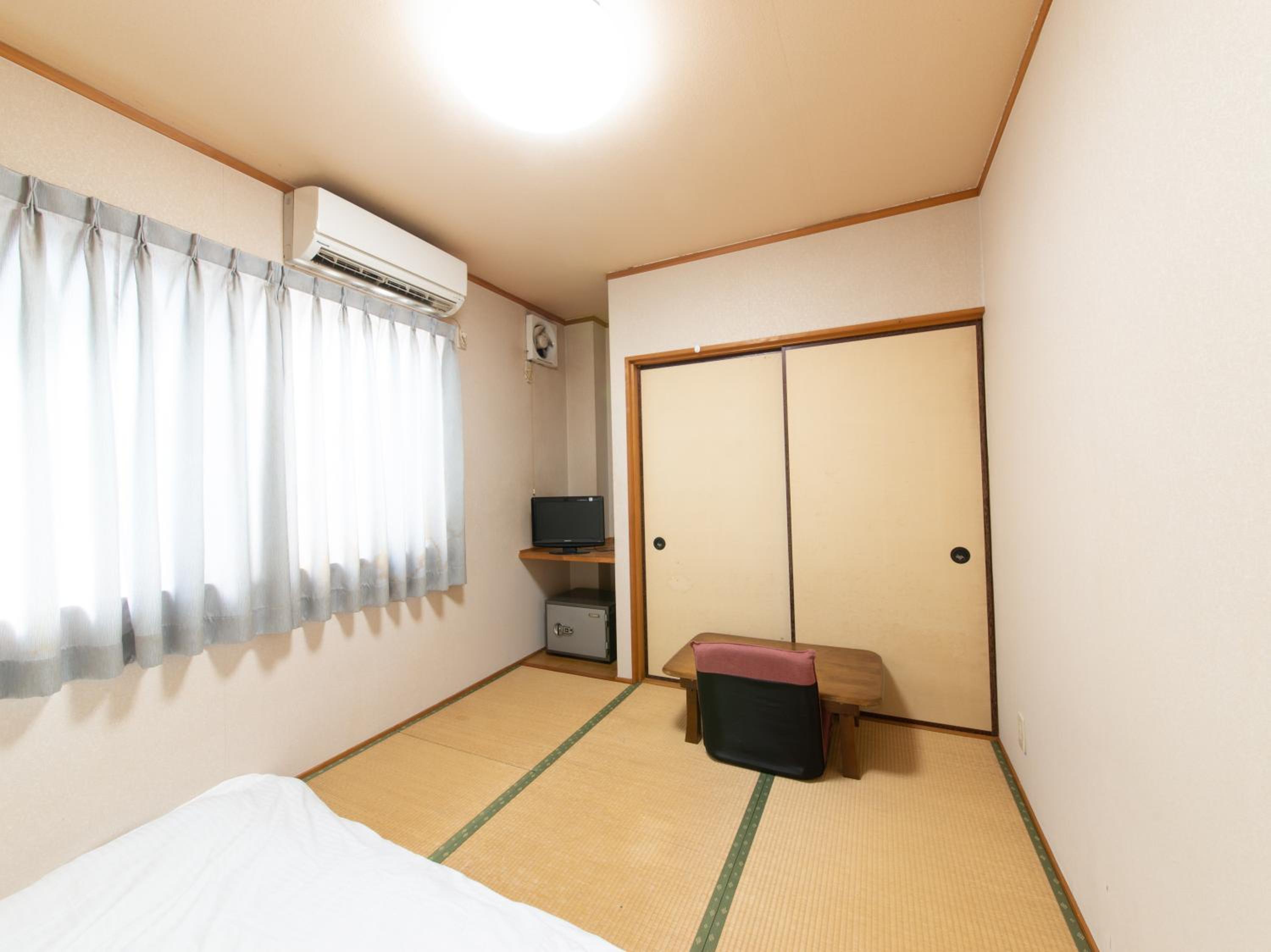 Japanese-Style Single Room photo 1