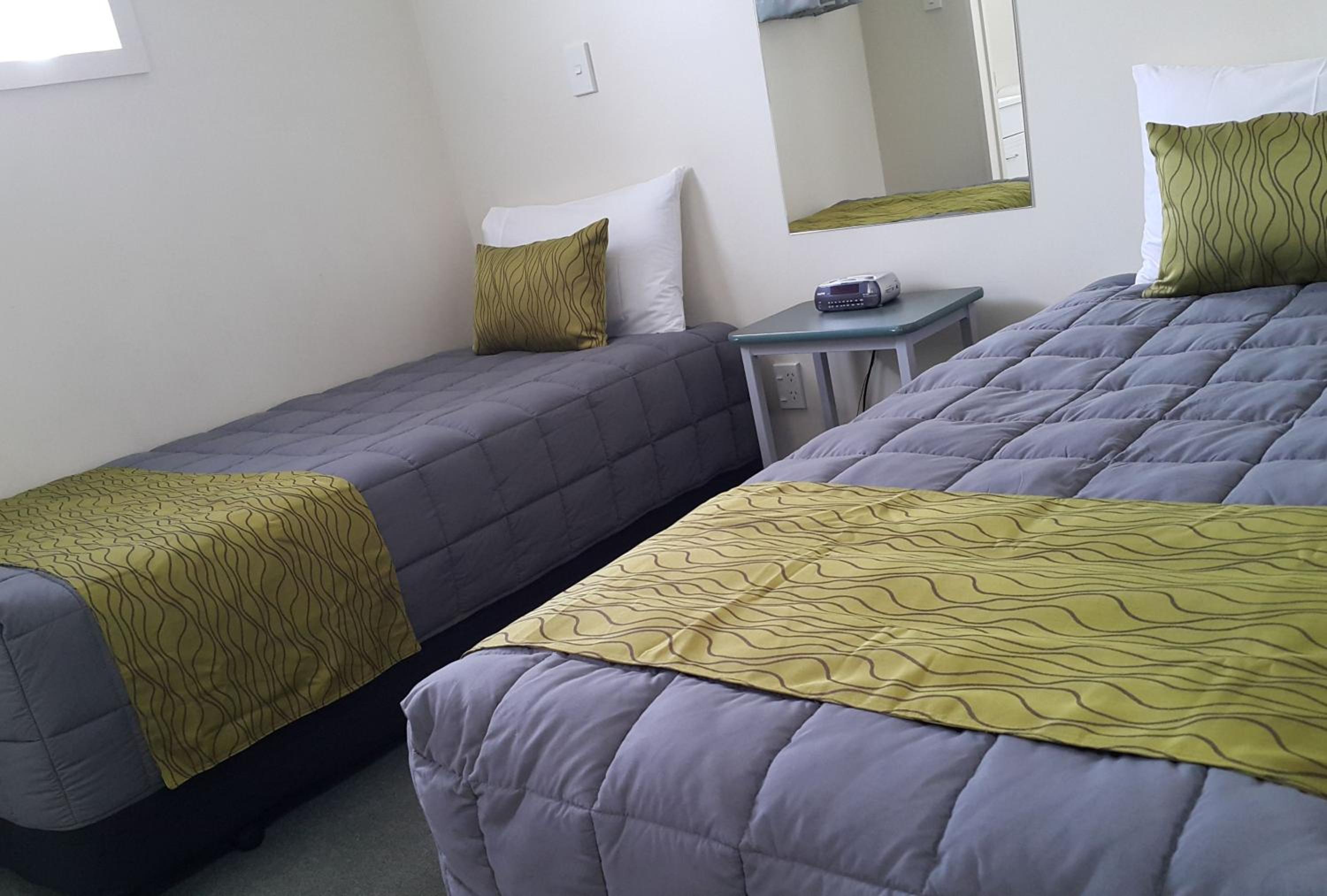 One-Bedroom Apartment - Photo 4