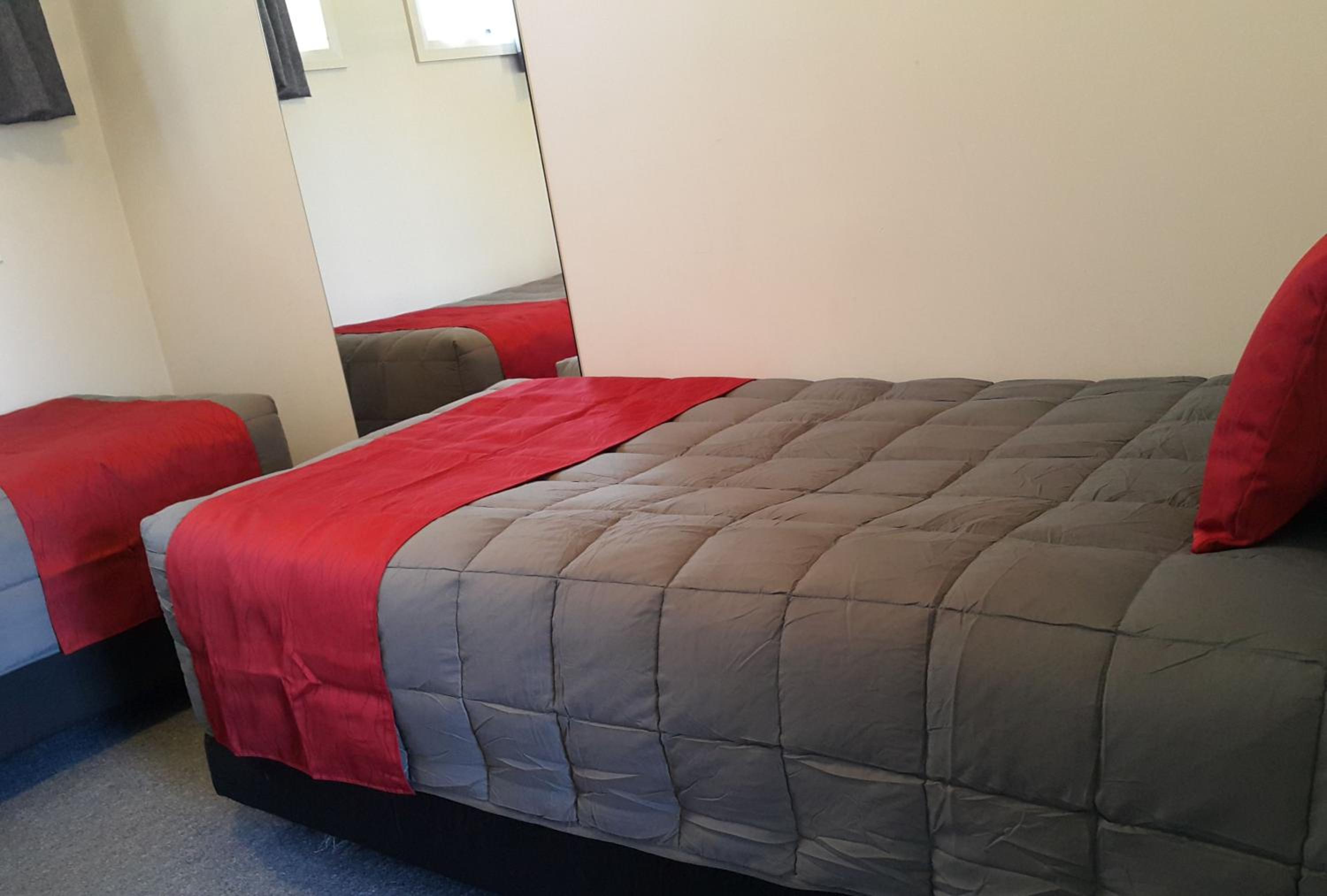 Two-Bedroom Apartment - Photo 6