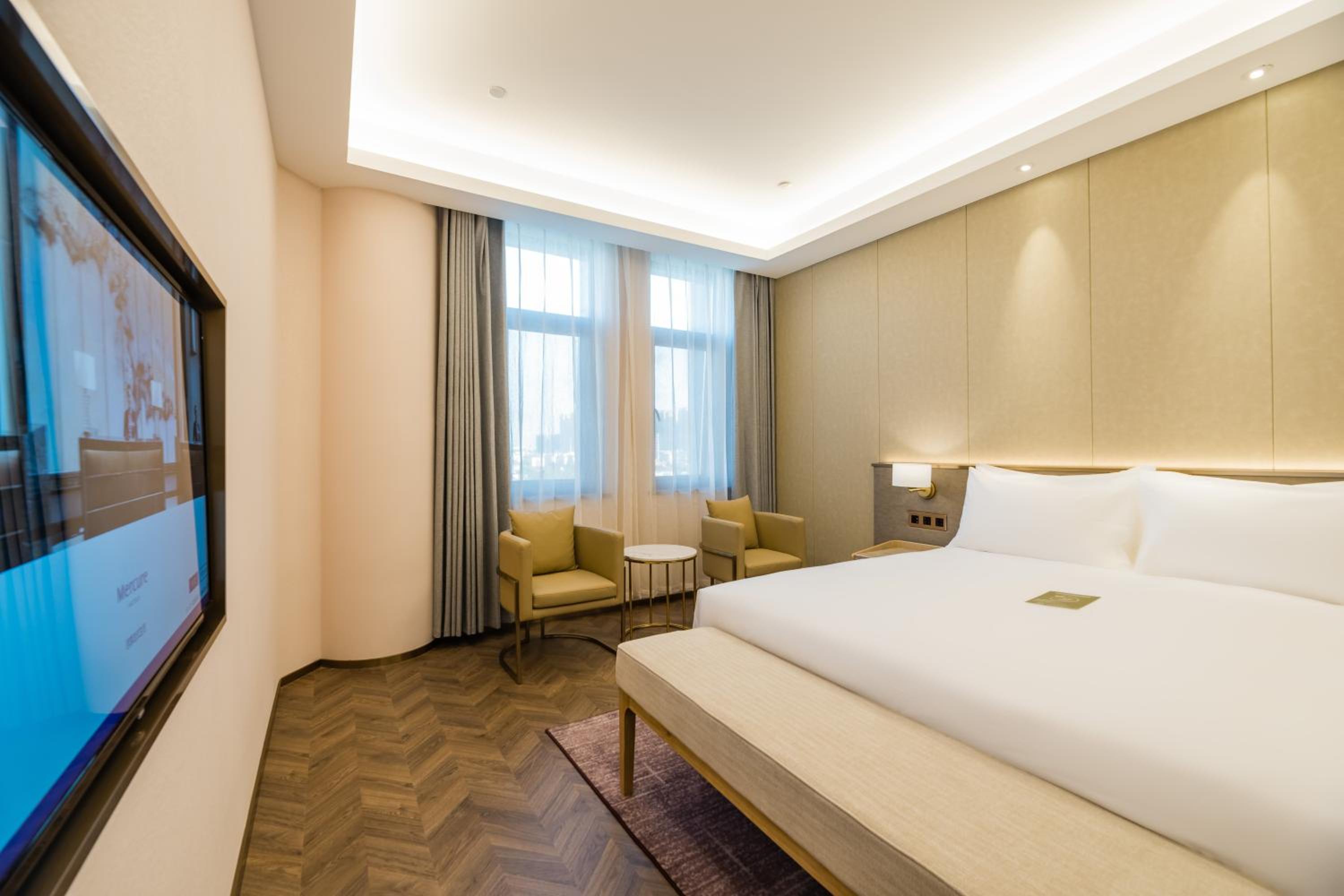 Privilege King Room - Photo 5