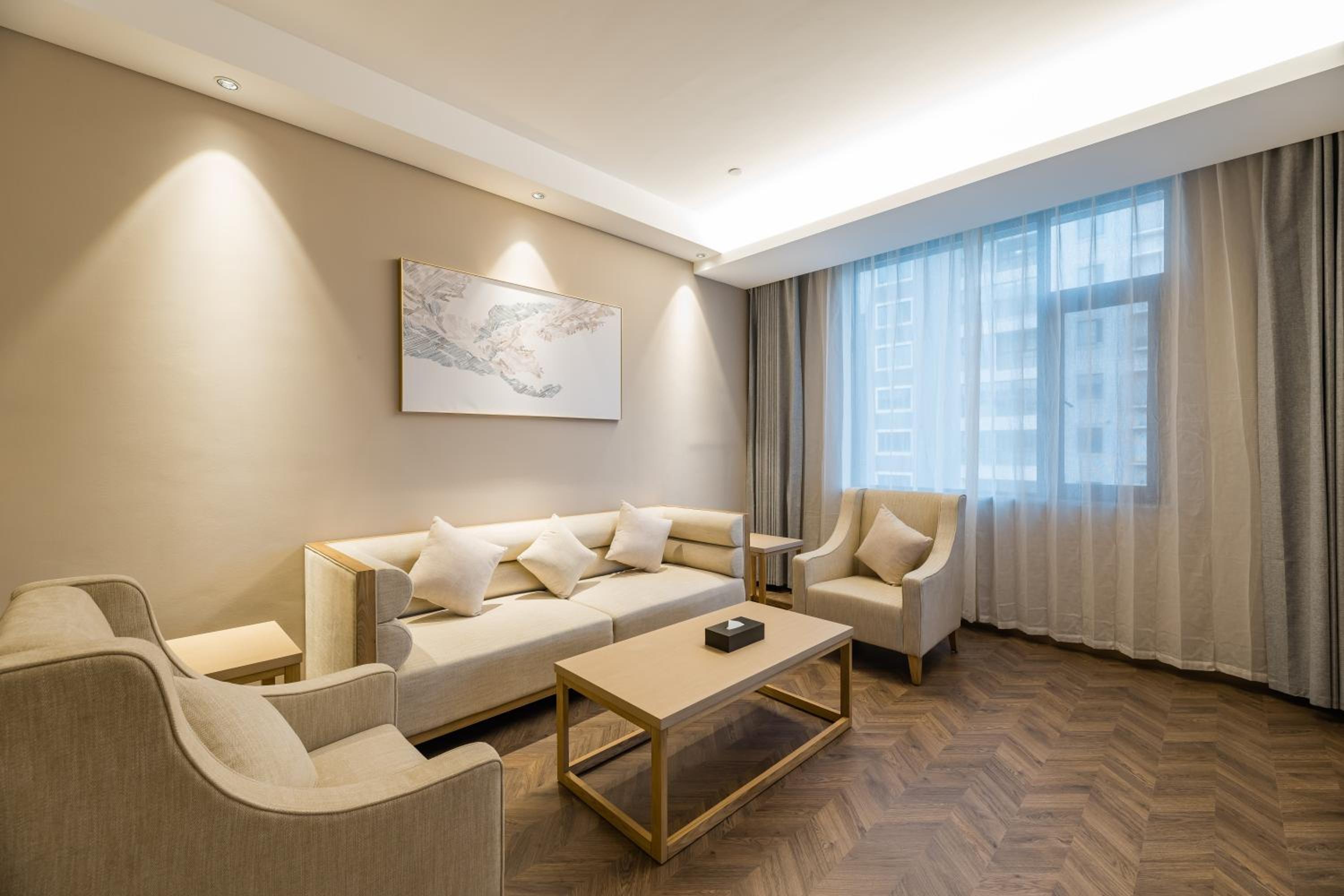 Privilege King Suite - Photo 6