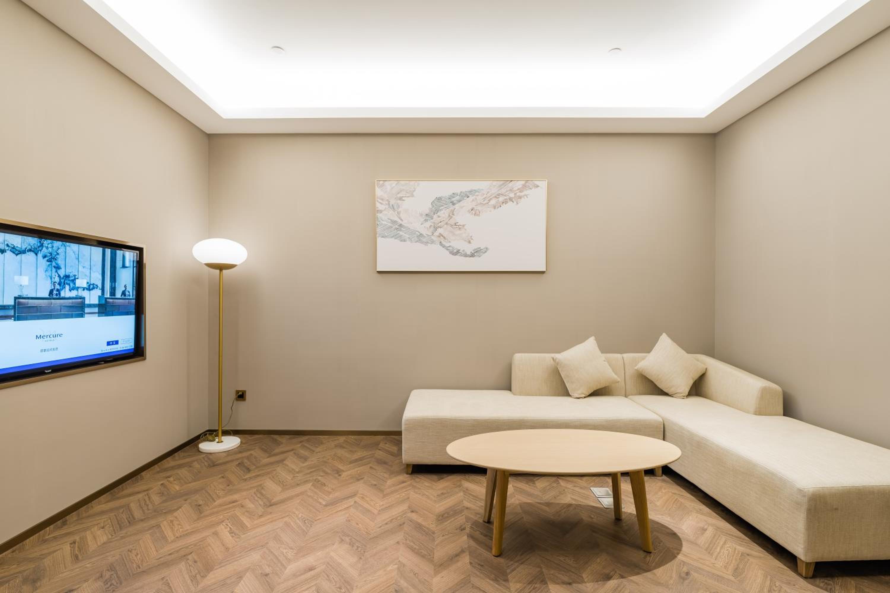 Privilege King Suite - Photo 5