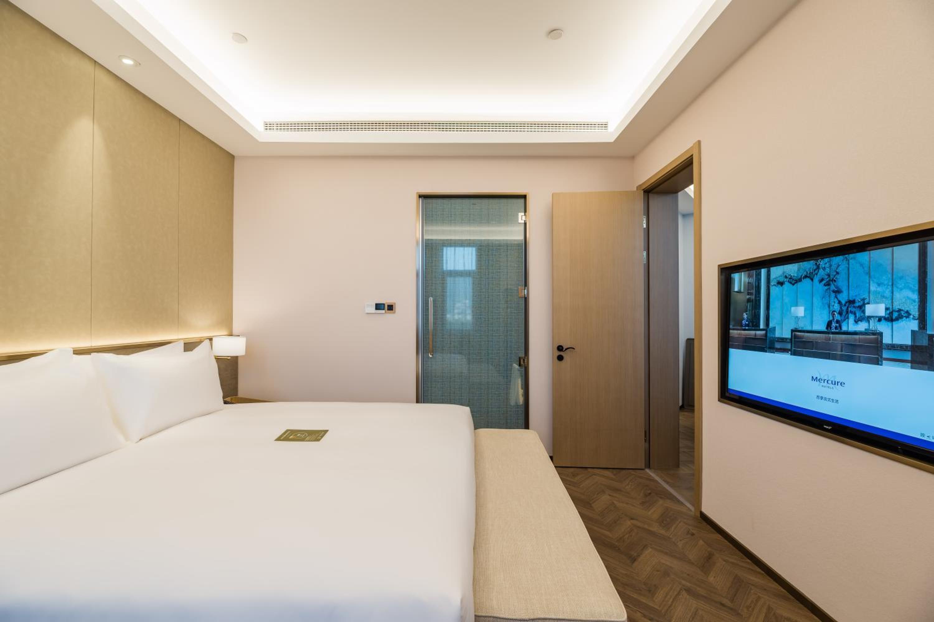 Standard King Room - Photo 1