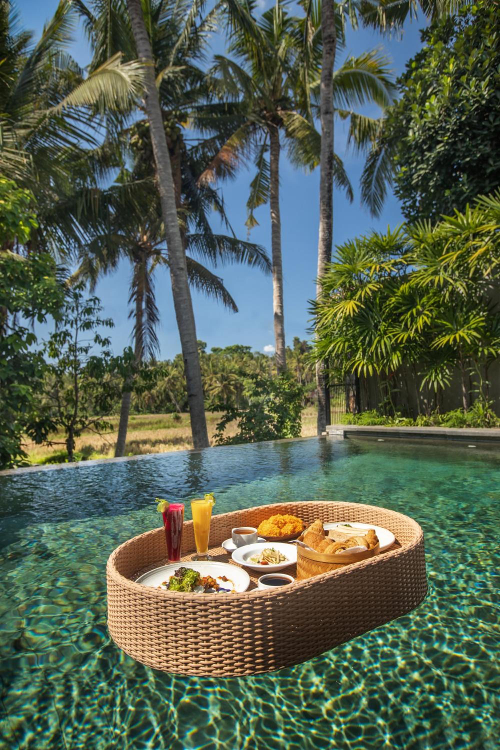 Honeymoon Package at Luxury One-Bedroom Villa with Private Pool photo 2