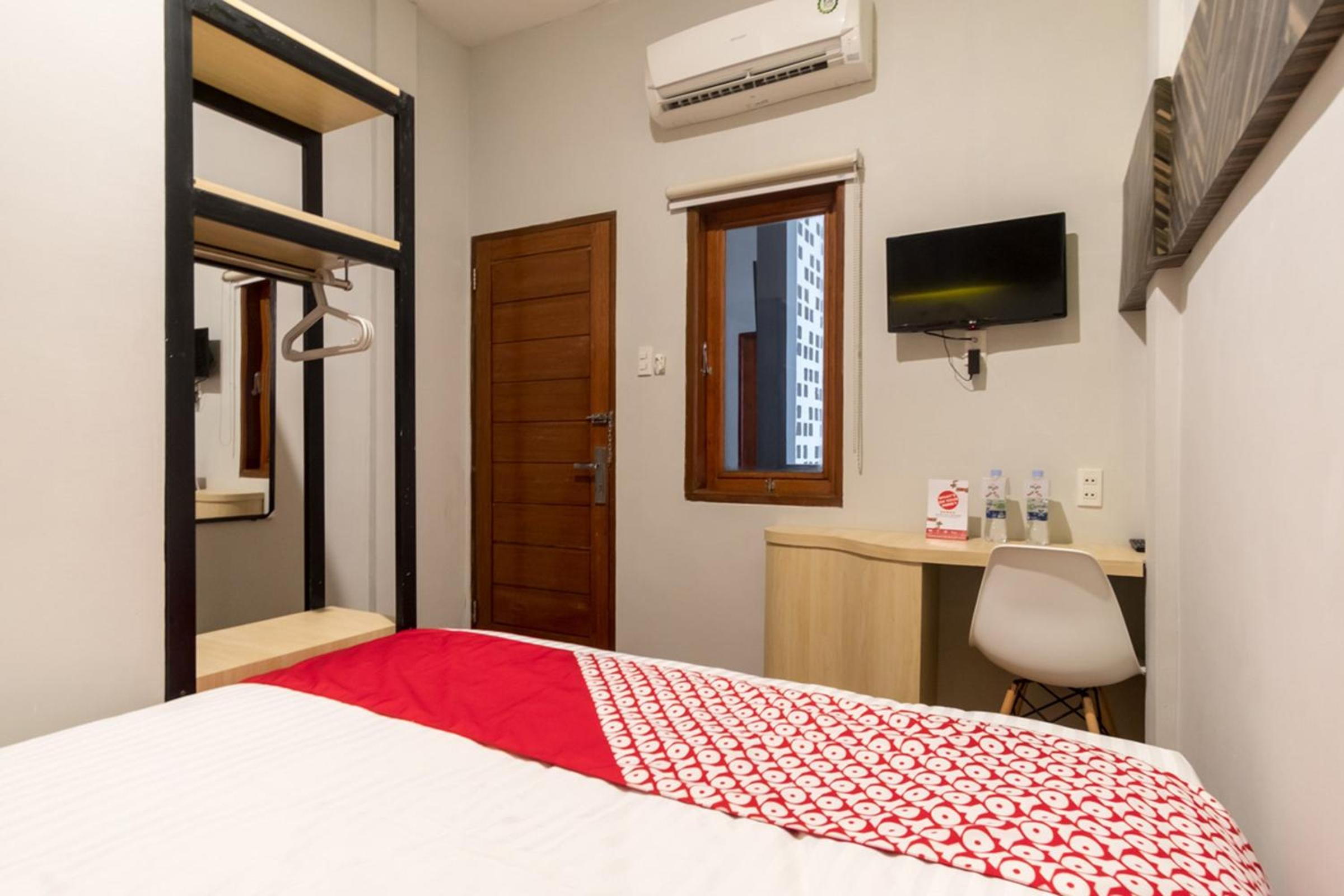 Standard Double Room - Photo 3