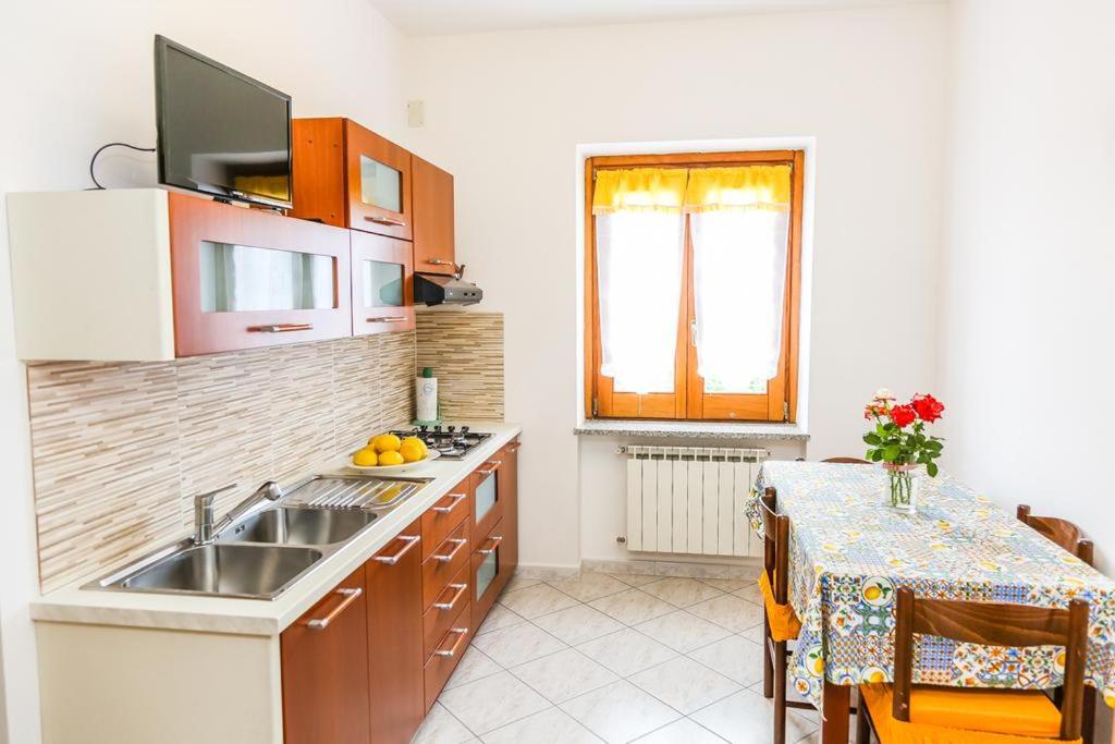One-Bedroom Apartment - Photo 31