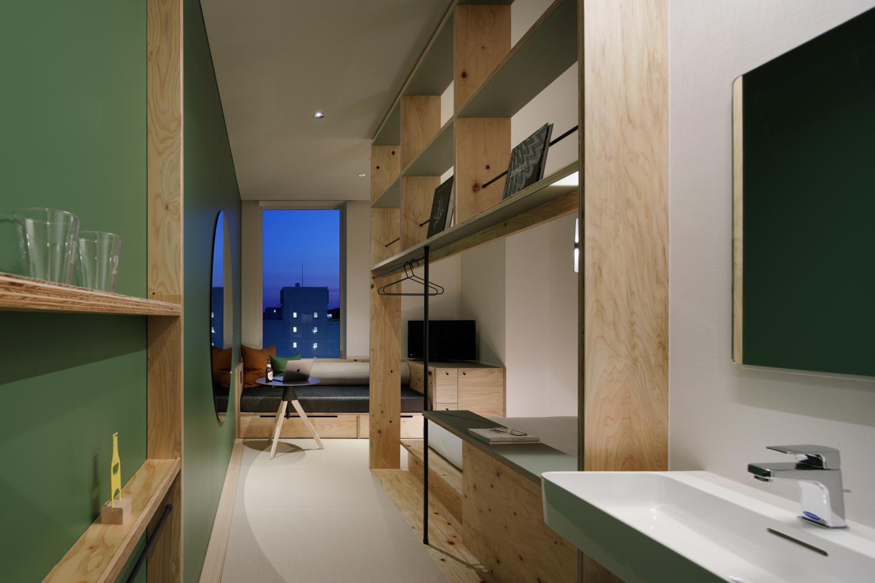 Double Room with Private Bathroom - Photo 1